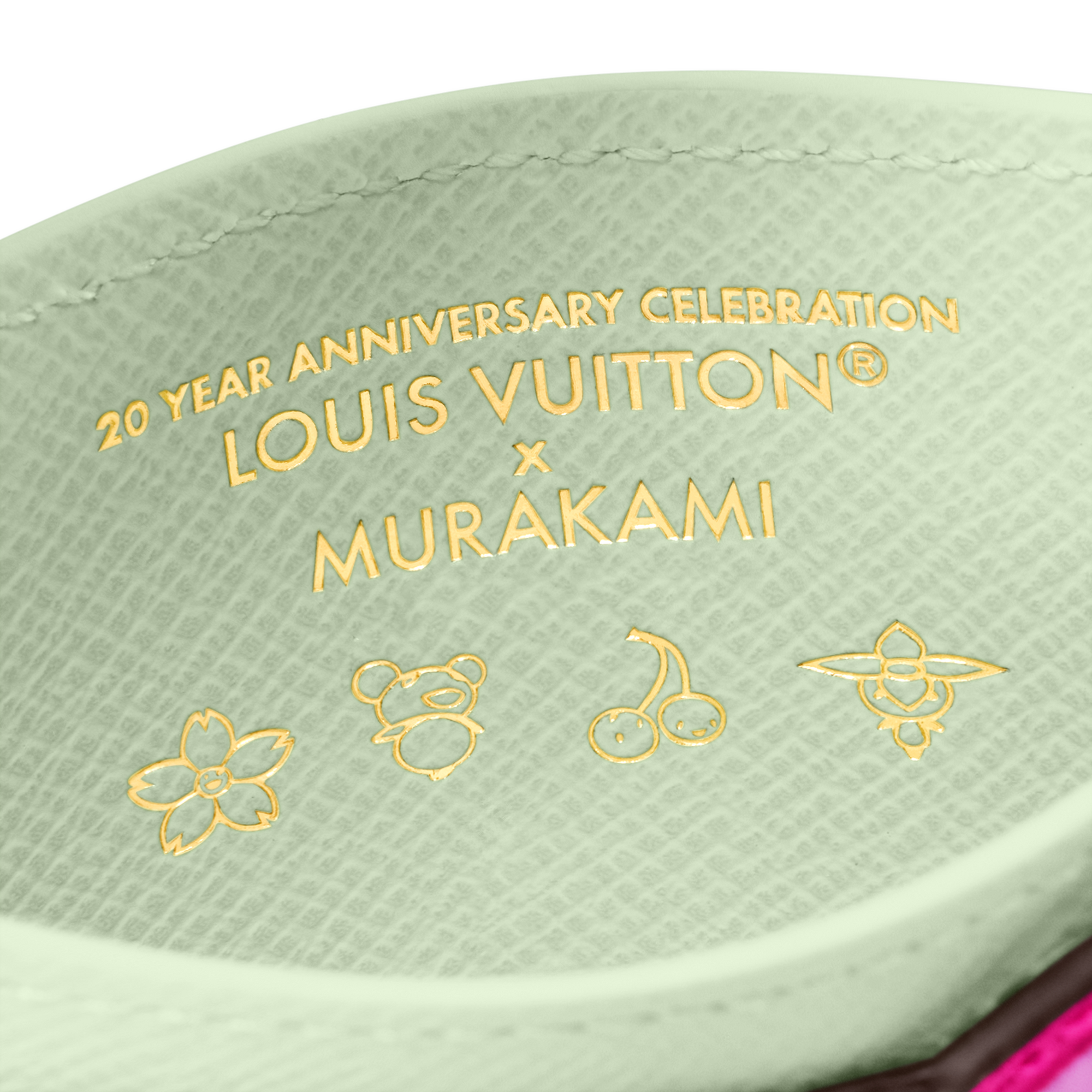 LV} - LVMonogram - LV女士小型皮具 | 路易威登LOUIS VUITTON官网 (产品缩放)