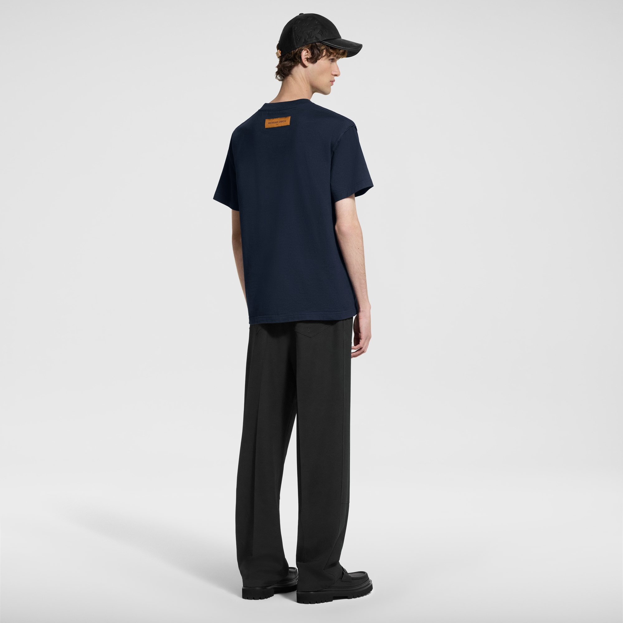 LV} - LV - LV男士高级成衣 | 路易威登LOUIS VUITTON官网 (产品缩放)