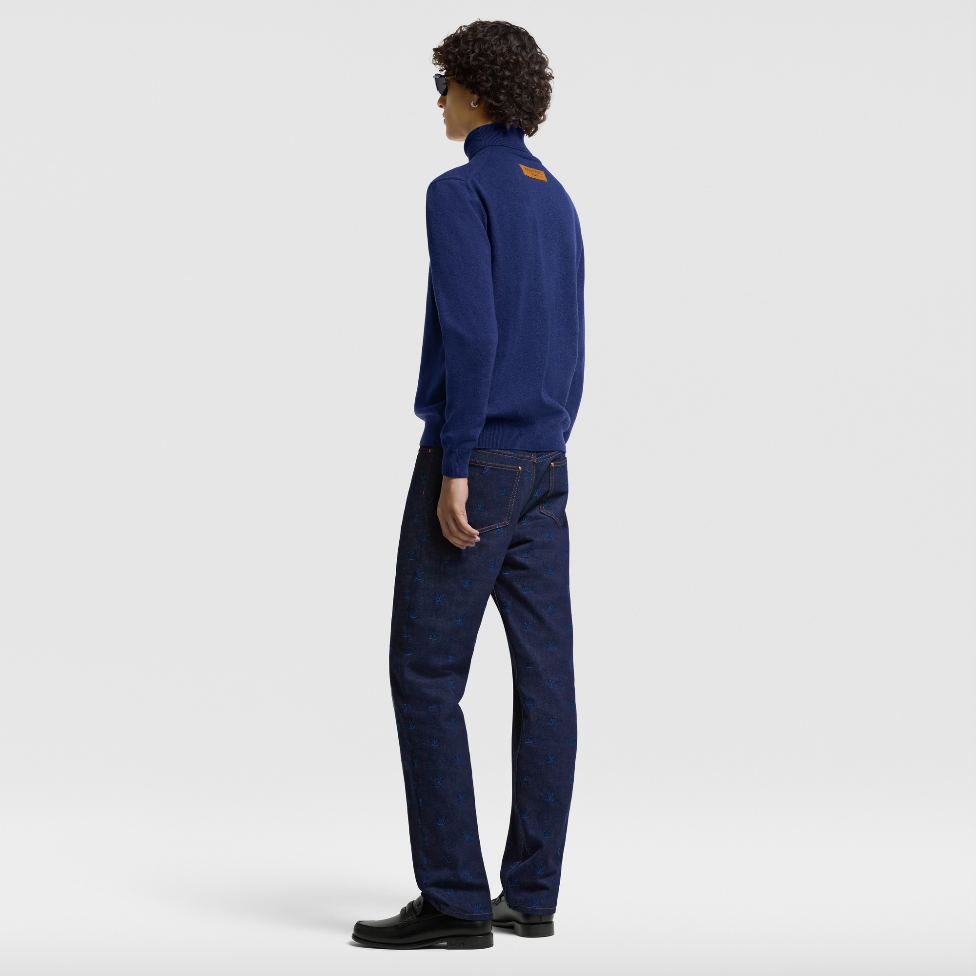 LV} - LV - LV新品系列Holiday | 路易威登LOUIS VUITTON官网 (产品缩放)