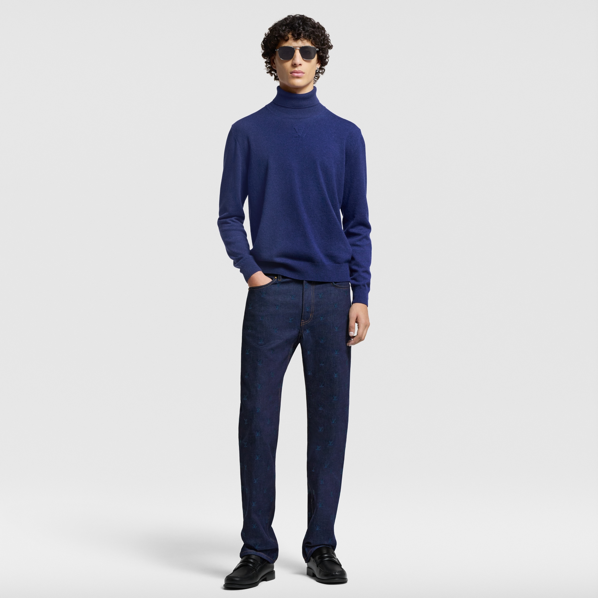 LV} - LV - LV新品系列Holiday | 路易威登LOUIS VUITTON官网 (产品缩放)