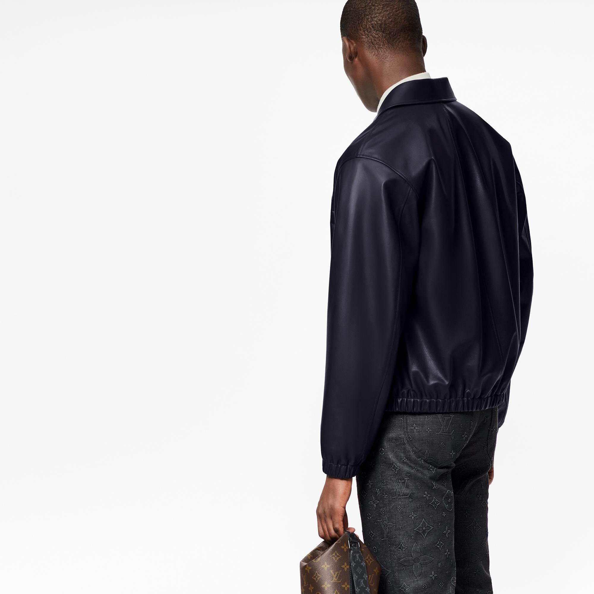LV} - LV - LV男士Discontinued Product | 路易威登LOUIS VUITTON官网 (产品缩放)