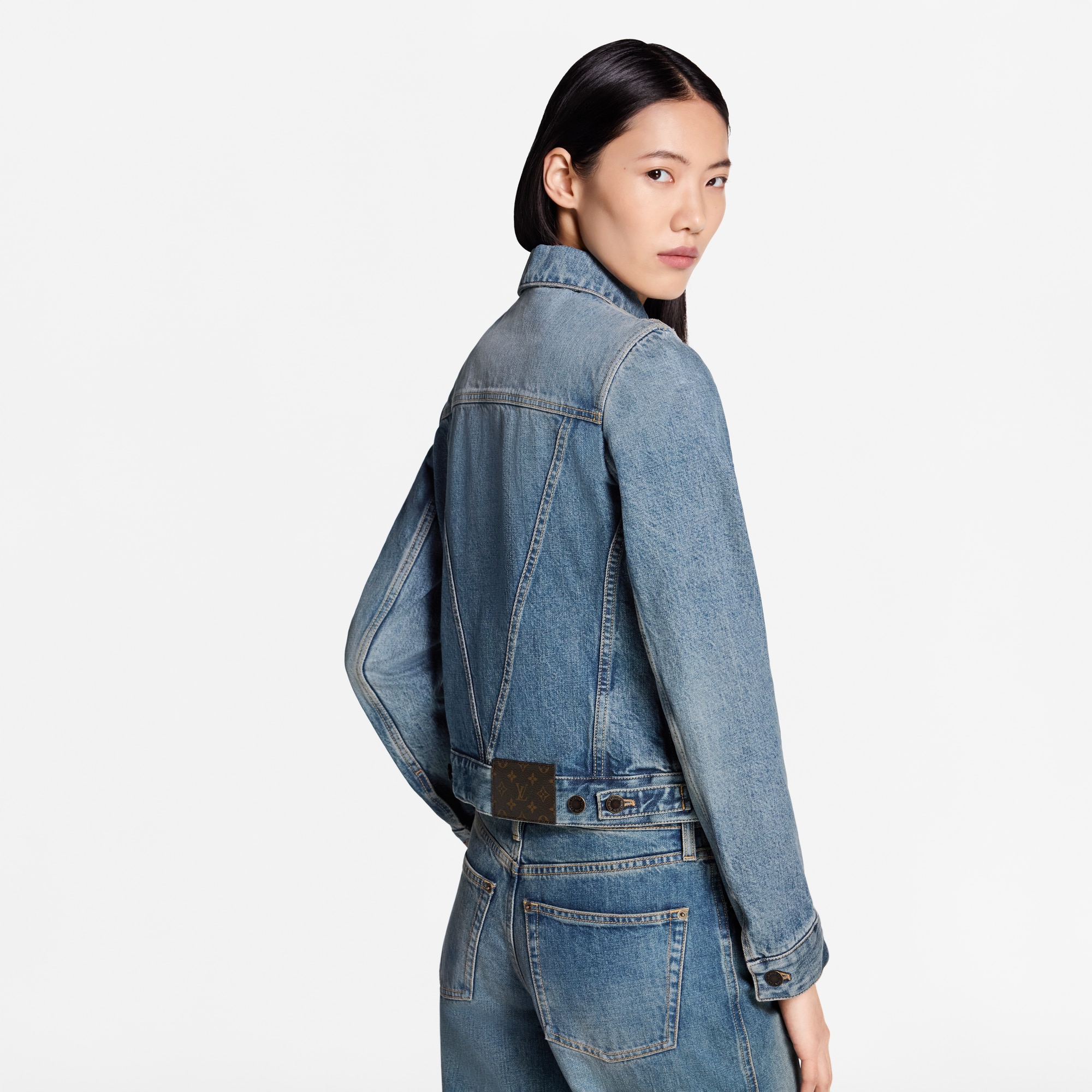 LV} - LV - LV女士高级成衣 | 路易威登LOUIS VUITTON官网 (产品缩放)