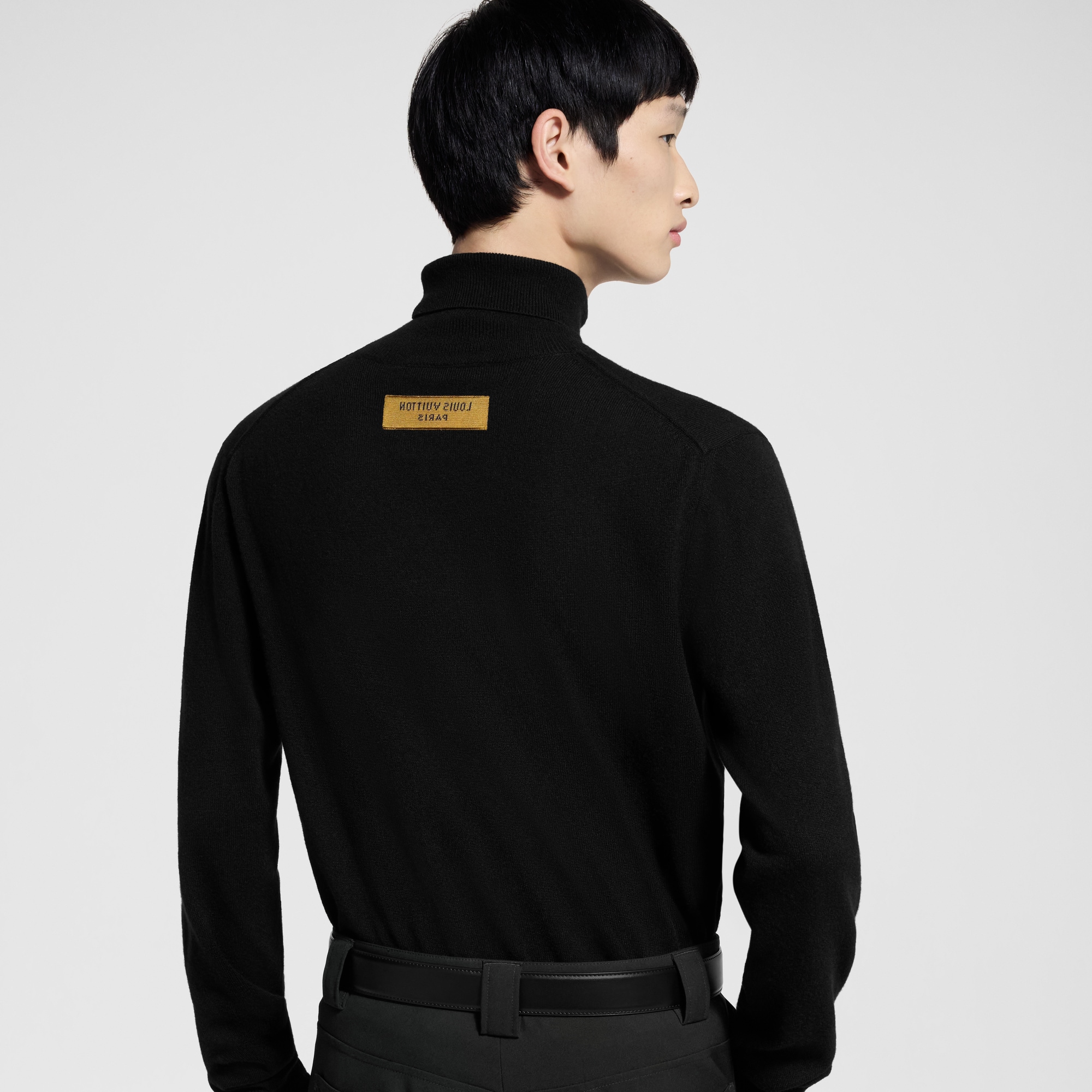 LV} - LV - LV新品系列Holiday | 路易威登LOUIS VUITTON官网 (产品缩放)