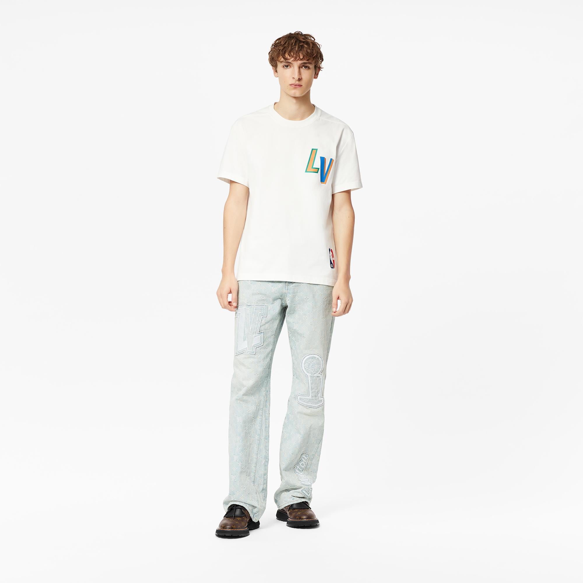 LV} - LV - LV男士Discontinued Product | 路易威登LOUIS VUITTON官网 (产品缩放)