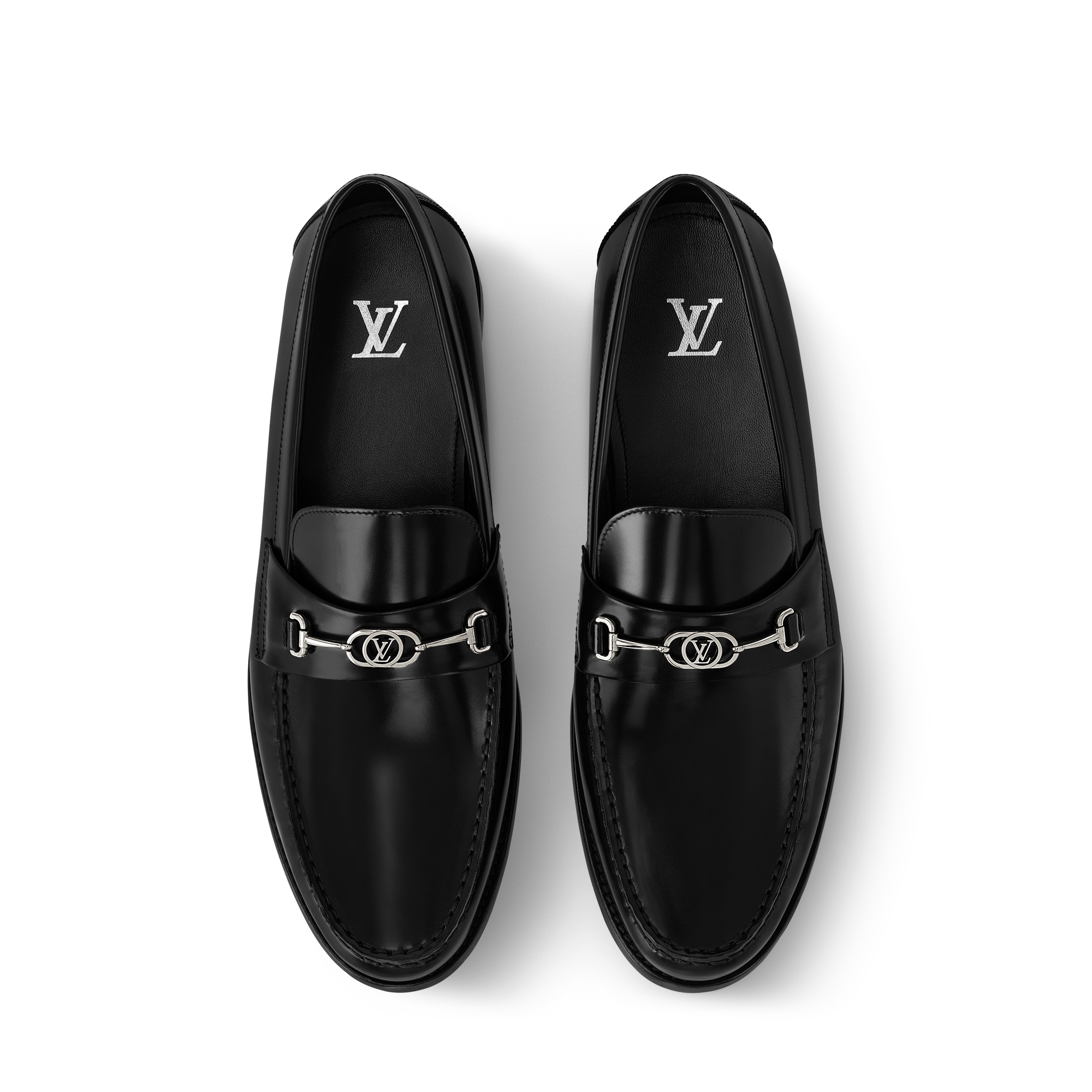 LV} - LV - LV男士鞋履系列 | 路易威登LOUIS VUITTON官网 (产品缩放)