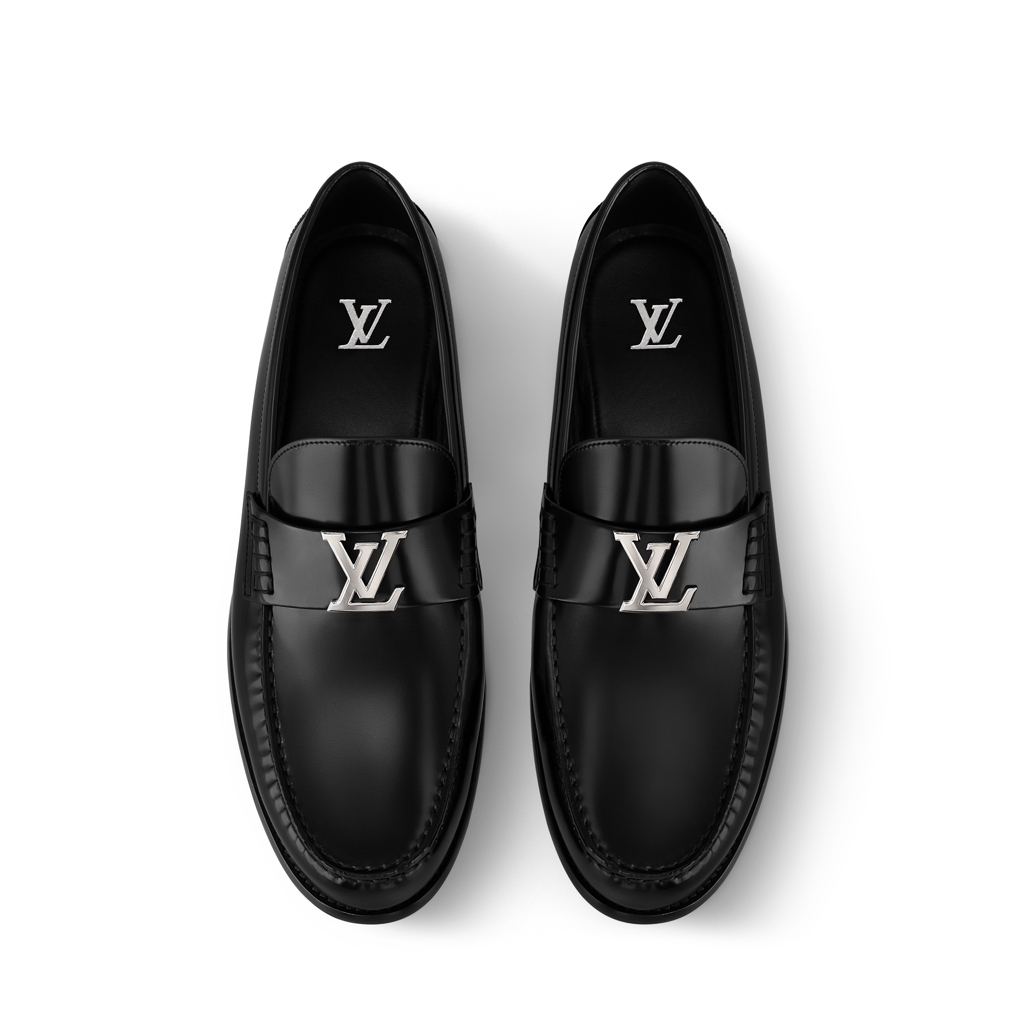 LV} - LV - LV男士鞋履系列 | 路易威登LOUIS VUITTON官网 (产品缩放)