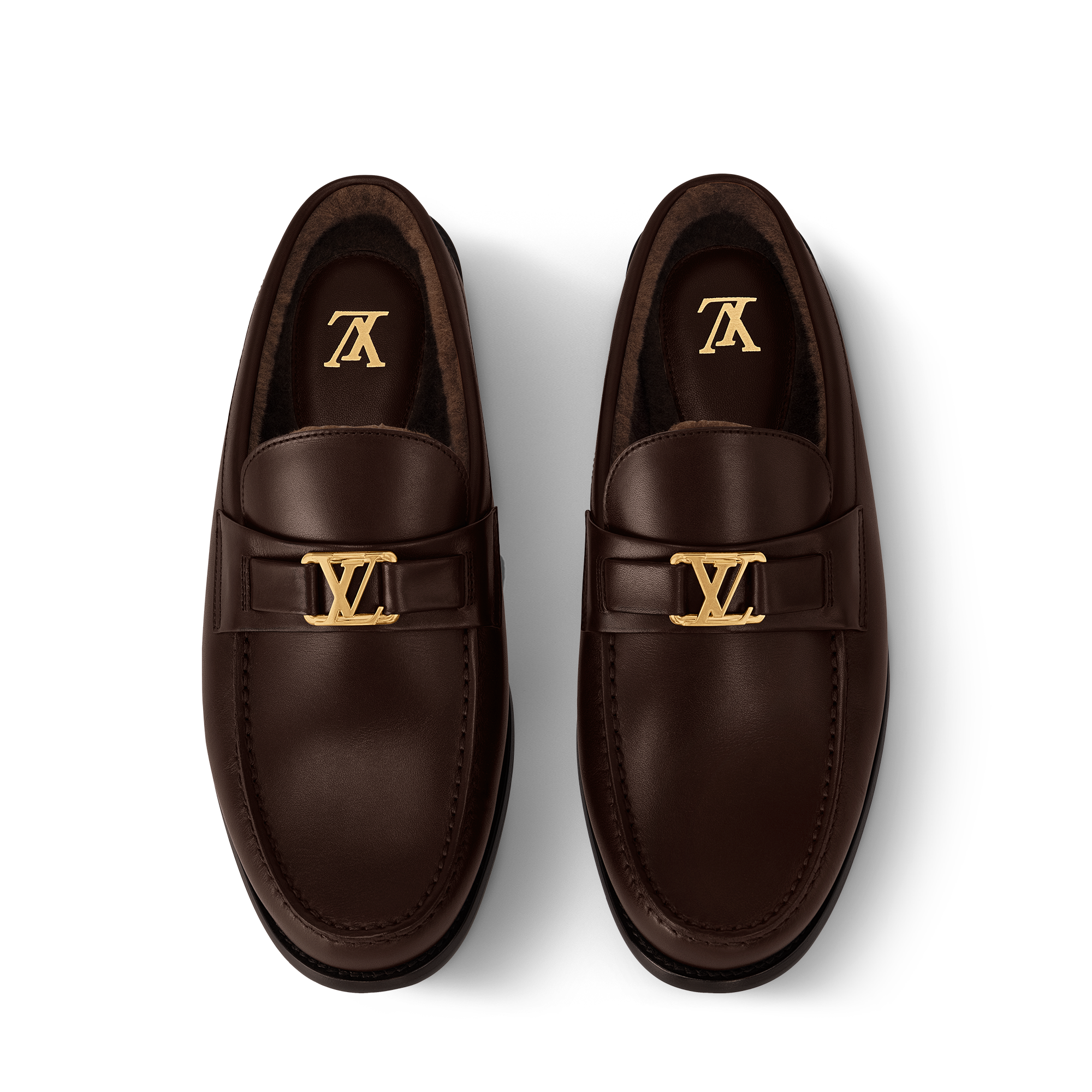 LV} - LV - LV男士鞋履系列 | 路易威登LOUIS VUITTON官网 (产品缩放)