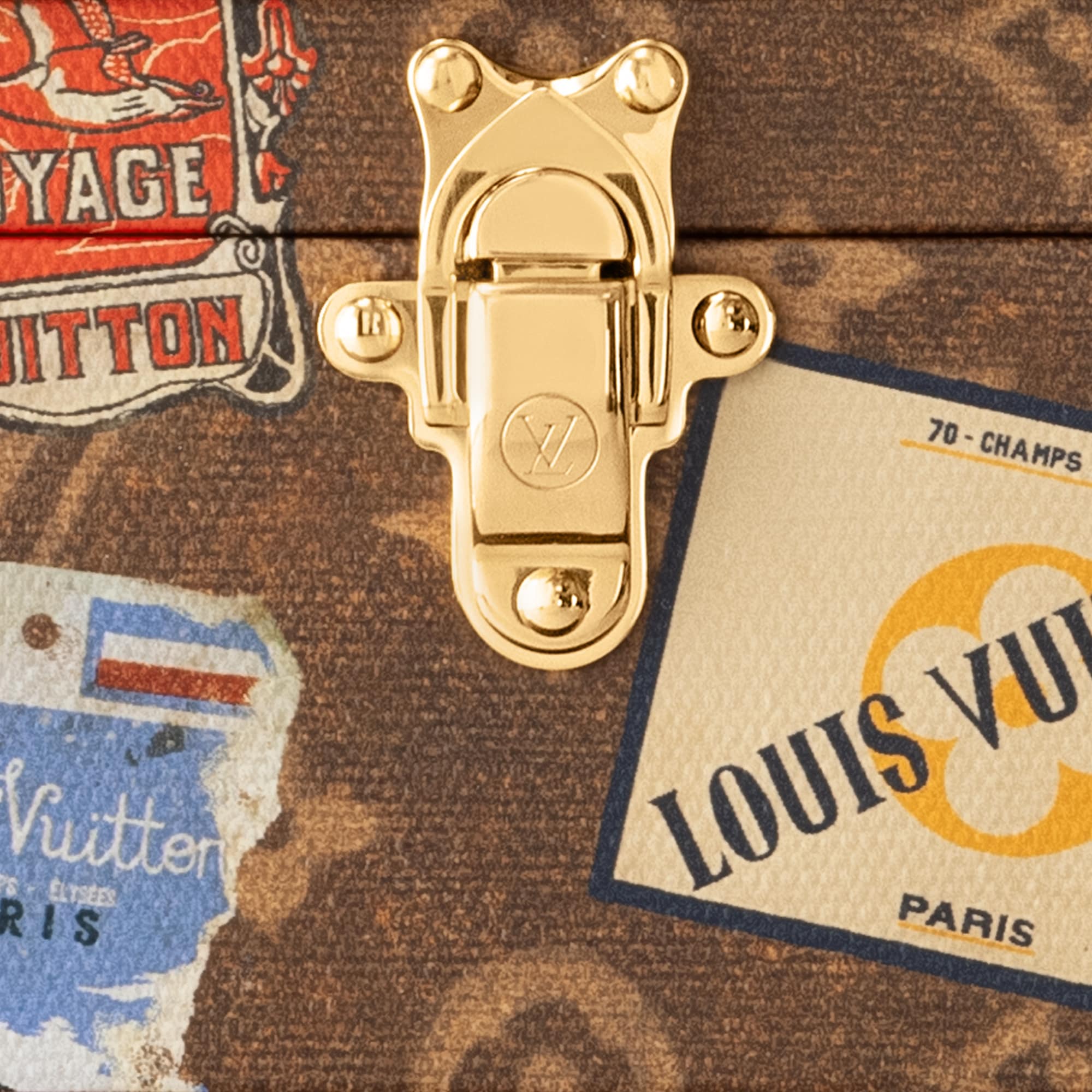 LV} - LV其他Monogram 帆布 - LV硬箱、旅行和家居硬箱和小型硬箱 | 路易威登LOUIS VUITTON官网 (产品缩放)