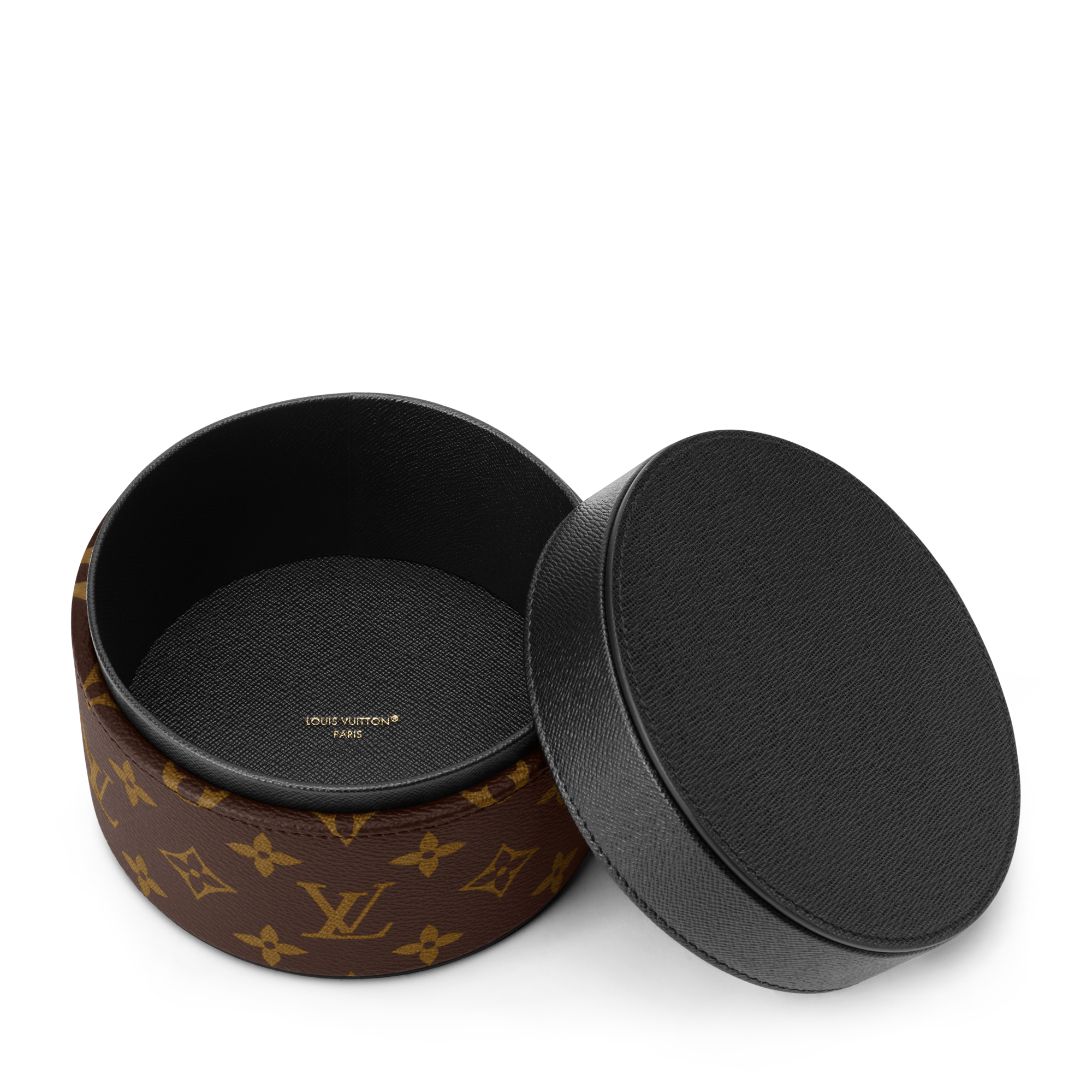 LV} - LVS00 - LV硬箱、旅行和家居运动用品和游戏 | 路易威登LOUIS VUITTON官网 (产品缩放)