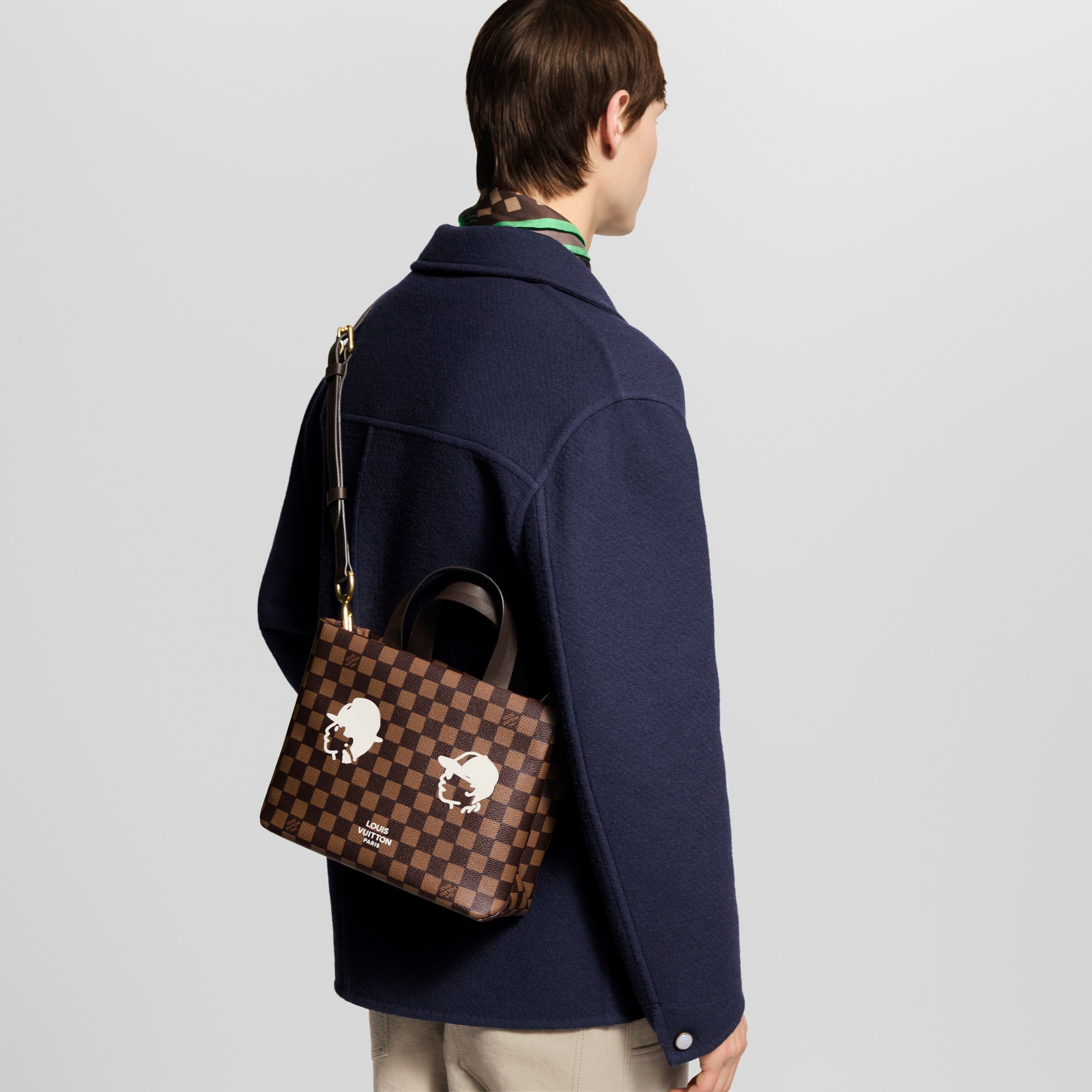 LV} - LVDamier Other - LV包袋和小型皮具男士包袋 | 路易威登LOUIS VUITTON官网 (产品缩放)