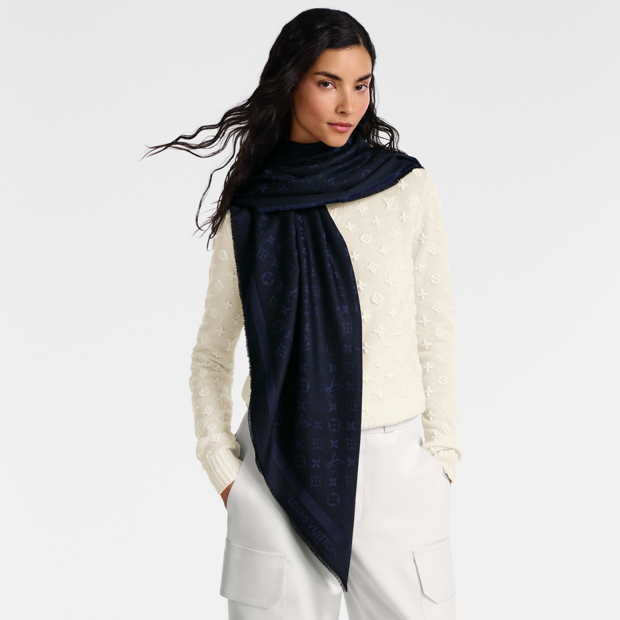 LV} - LVS00 - LV女士灵动配饰 | 路易威登LOUIS VUITTON官网 (产品缩放)