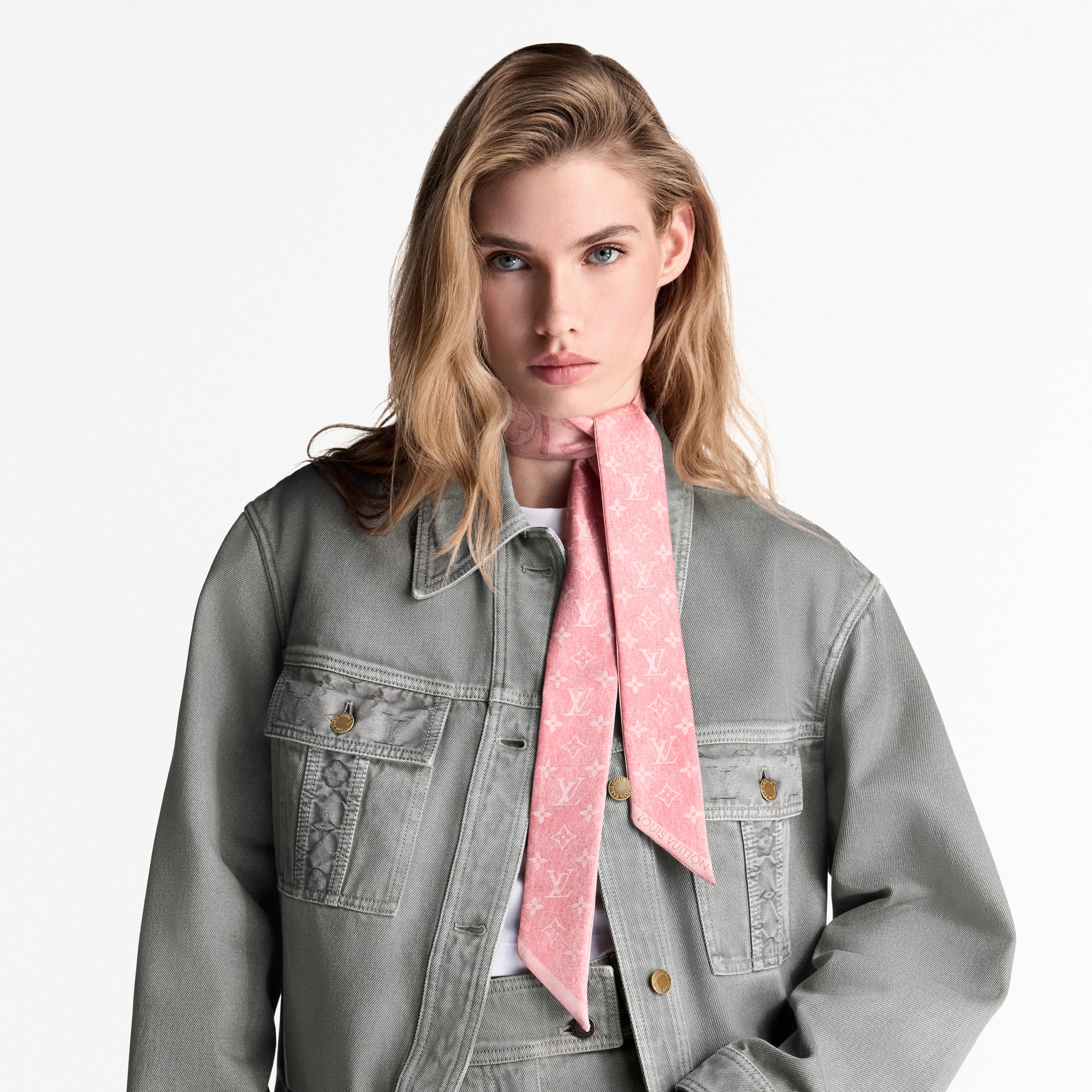 LV} - LVS00 - LV女士灵动配饰 | 路易威登LOUIS VUITTON官网 (产品缩放)