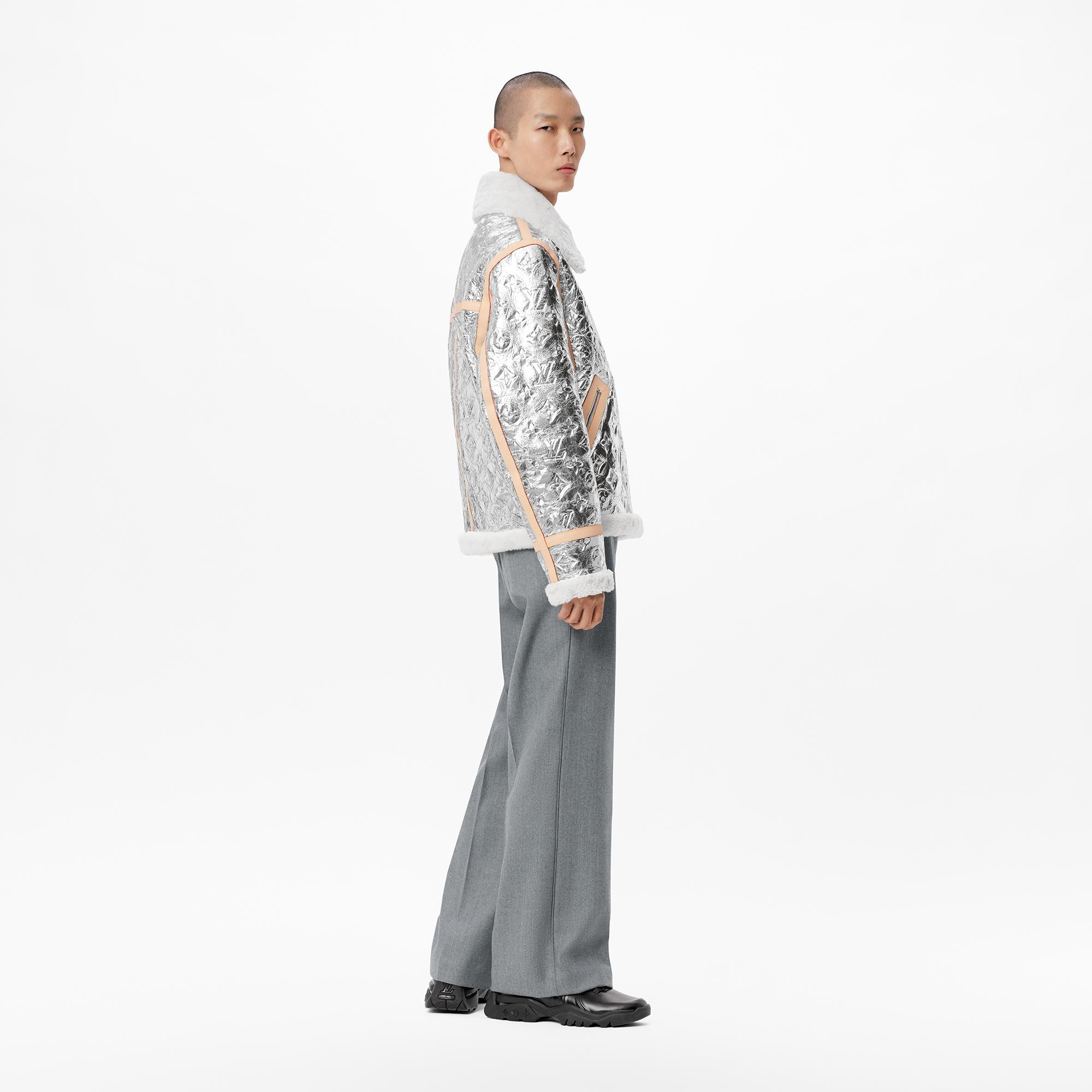 LV} - LV - LV男士Discontinued Product | 路易威登LOUIS VUITTON官网 (产品缩放)