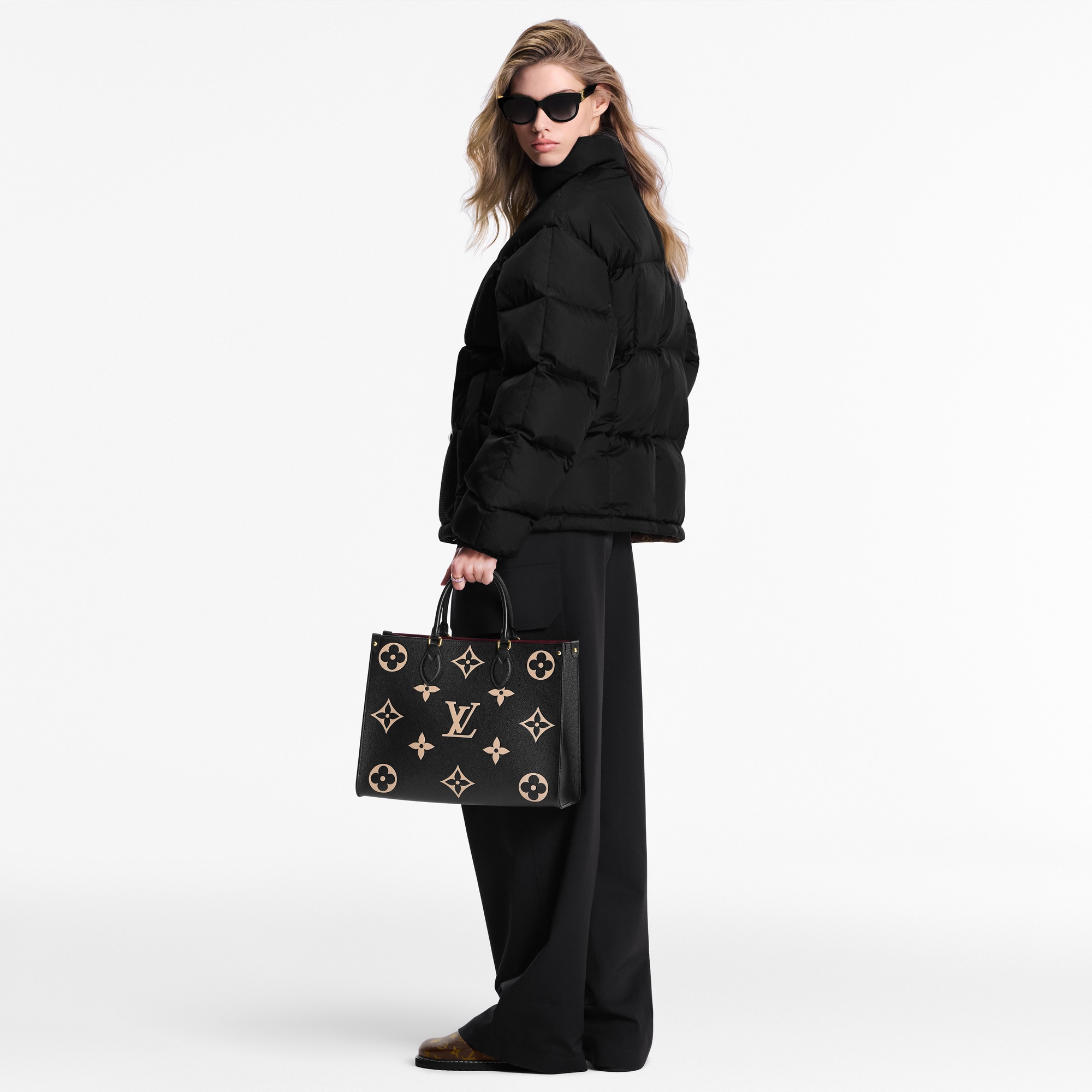 LV} - LV - LV女士高级成衣 | 路易威登LOUIS VUITTON官网 (产品缩放)