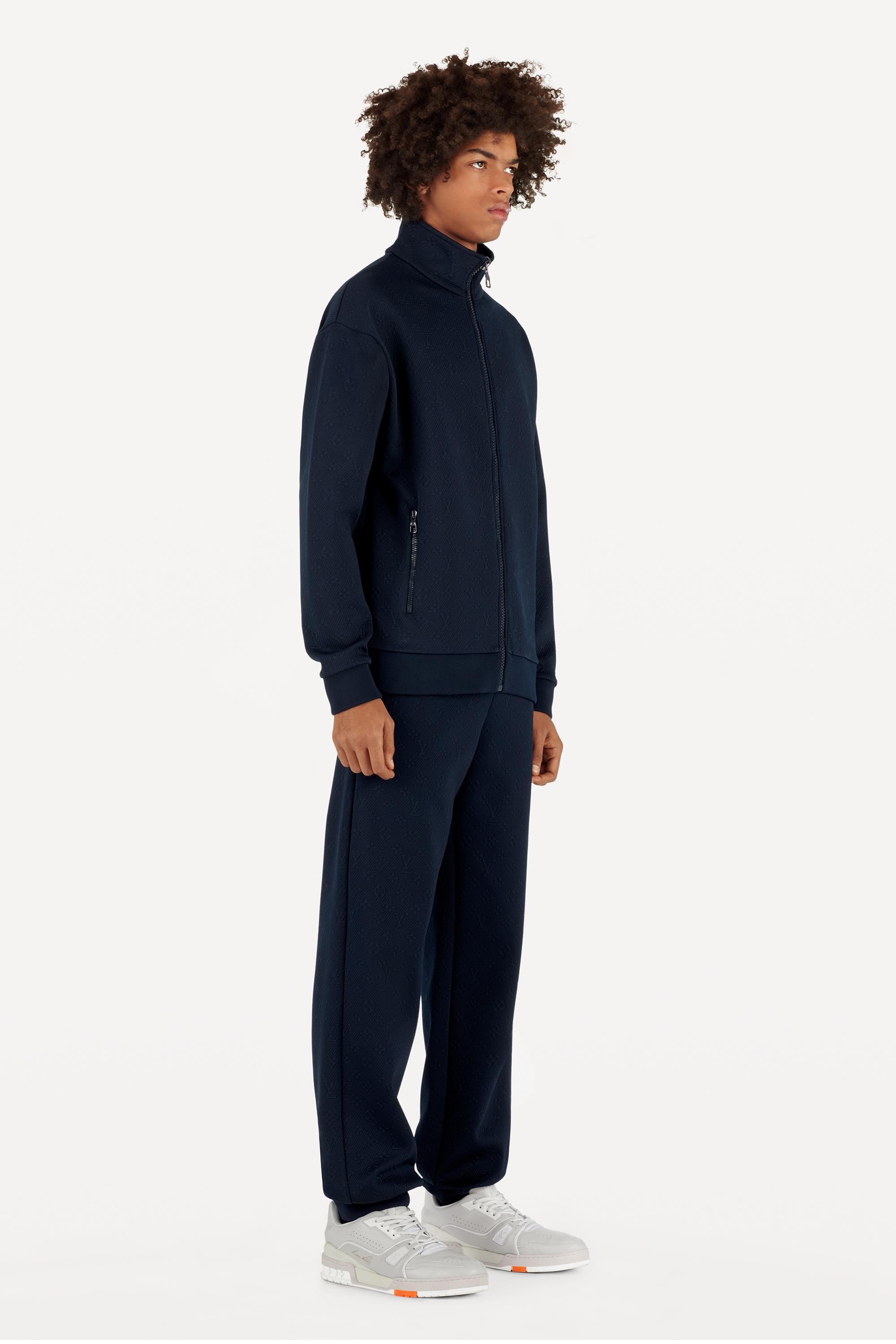 LV} - LV - LV男士Discontinued Product | 路易威登LOUIS VUITTON官网 (产品缩放)