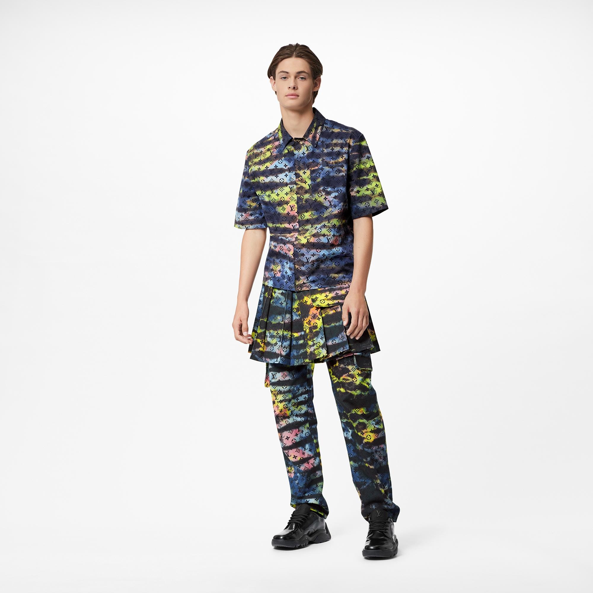 LV} - LV - LV男士Discontinued Product | 路易威登LOUIS VUITTON官网 (产品缩放)