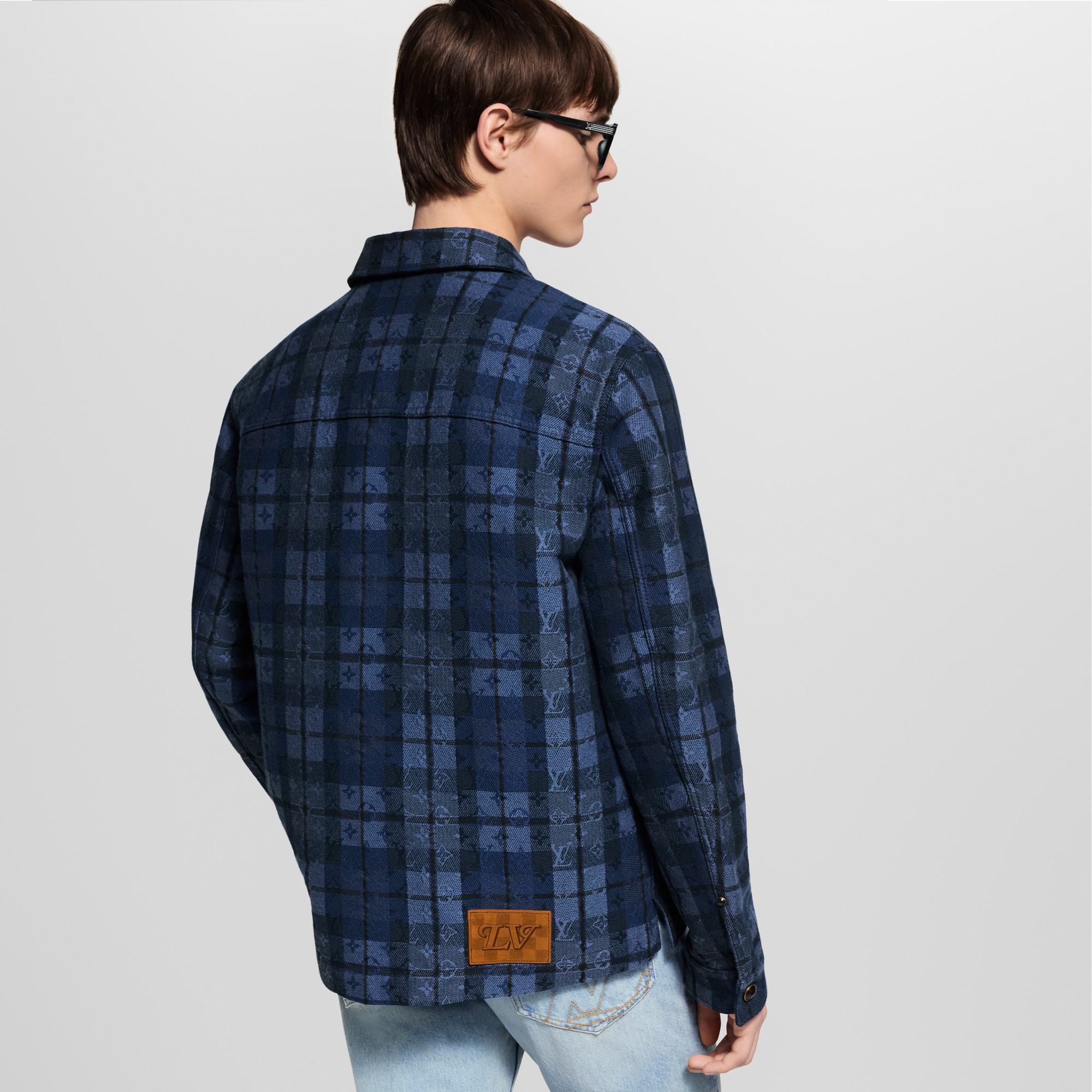 LV} - LV - LV男士高级成衣 | 路易威登LOUIS VUITTON官网 (产品缩放)