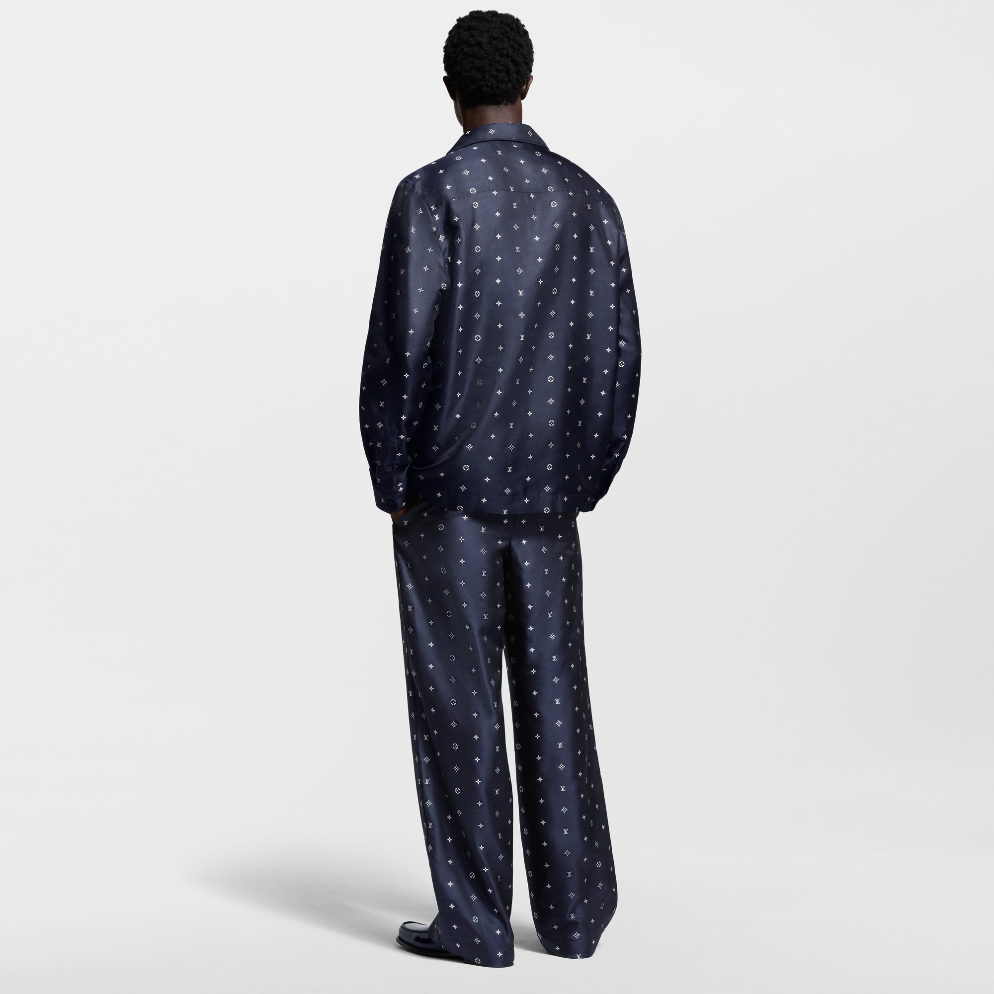 LV} - LV - LV男士高级成衣 | 路易威登LOUIS VUITTON官网 (产品缩放)