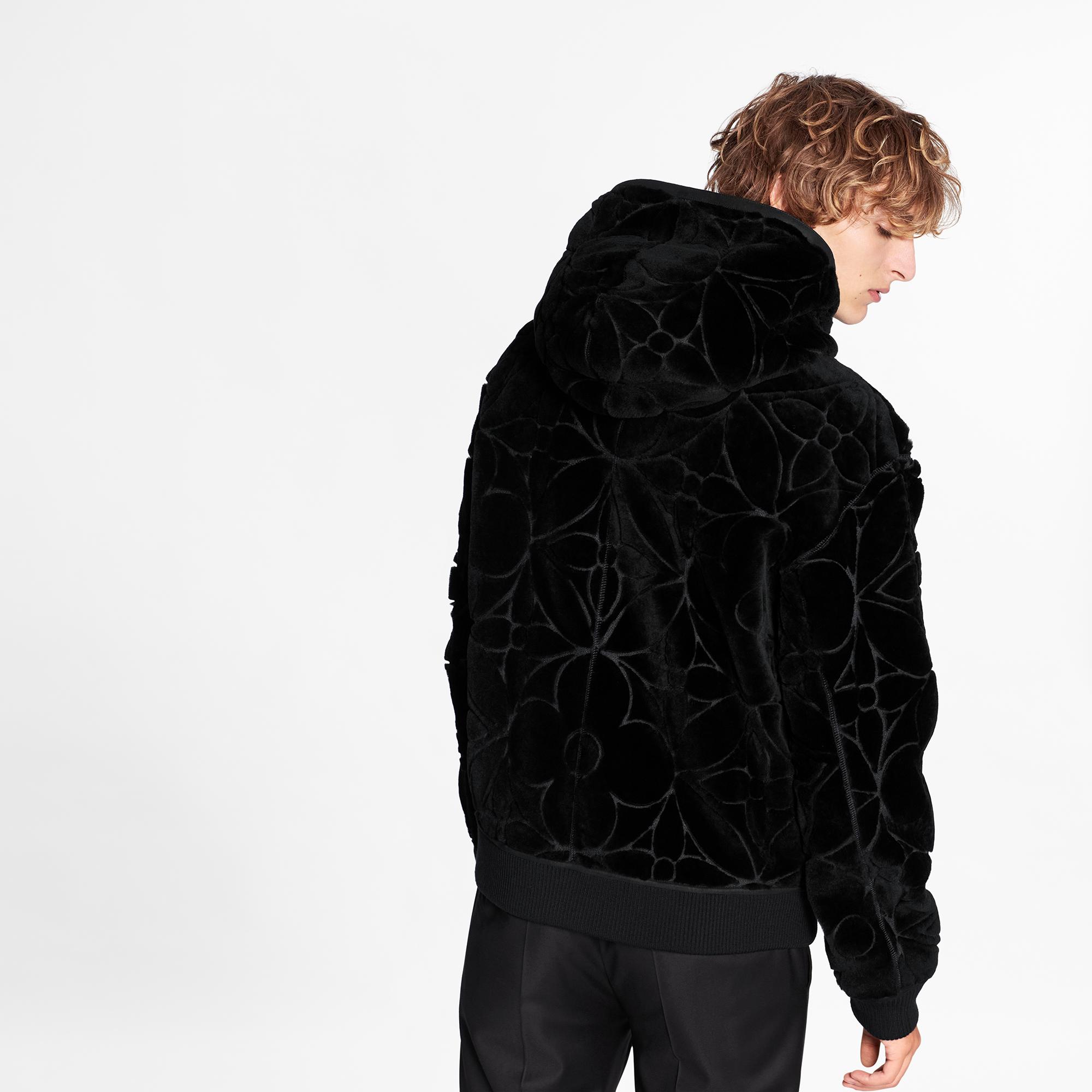 LV} - LV - LV男士Discontinued Product | 路易威登LOUIS VUITTON官网 (产品缩放)