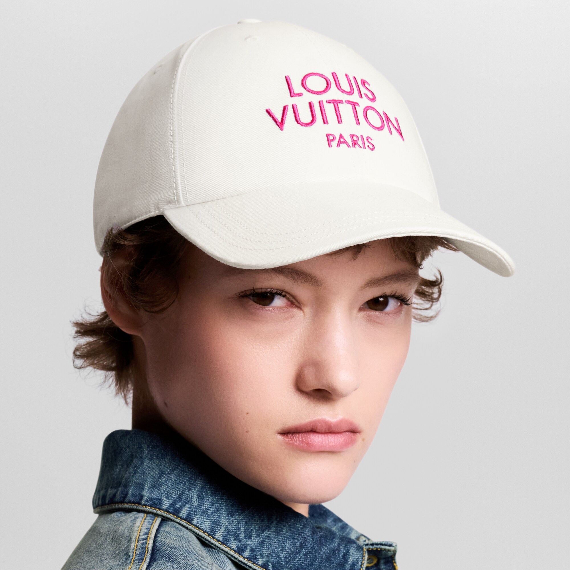 LV} - LVS00 - LV女士灵动配饰 | 路易威登LOUIS VUITTON官网 (产品缩放)