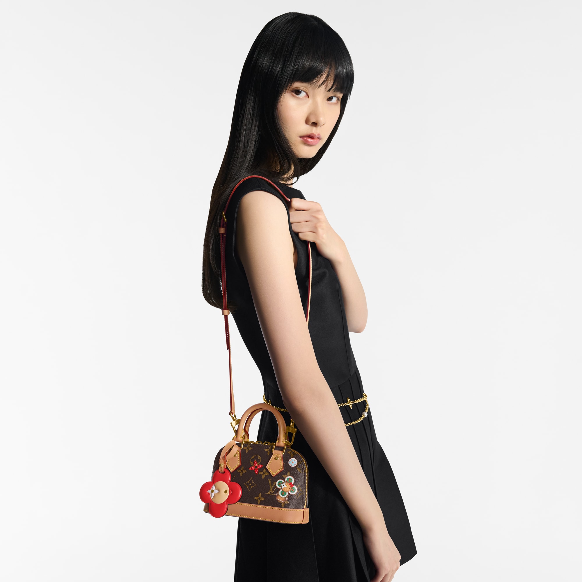 LV} - LVMonogram - LV女士小型皮具 | 路易威登LOUIS VUITTON官网 (产品缩放)