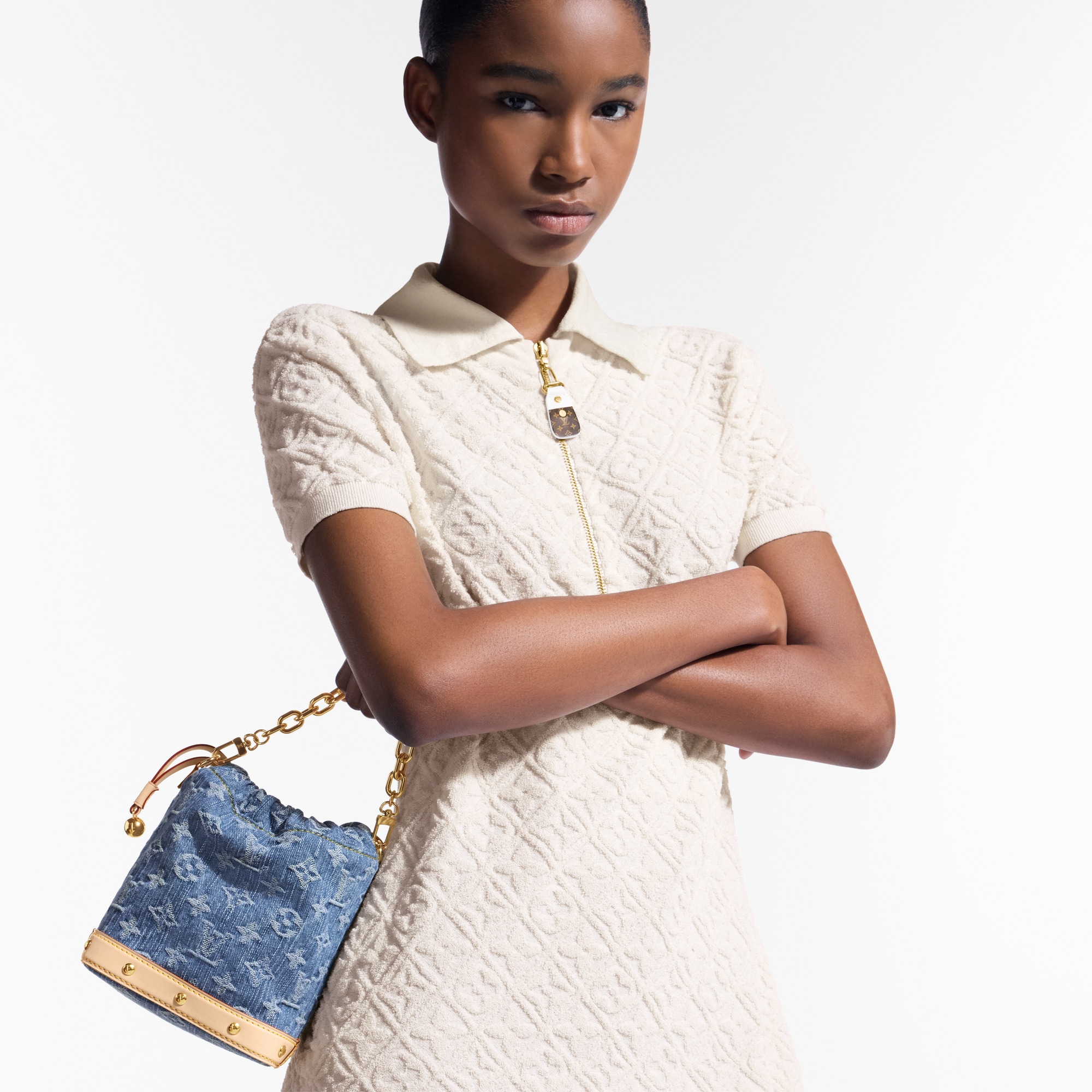 LV} - LVMonogram Denim - LV女士小型皮具 | 路易威登LOUIS VUITTON官网 (产品缩放)