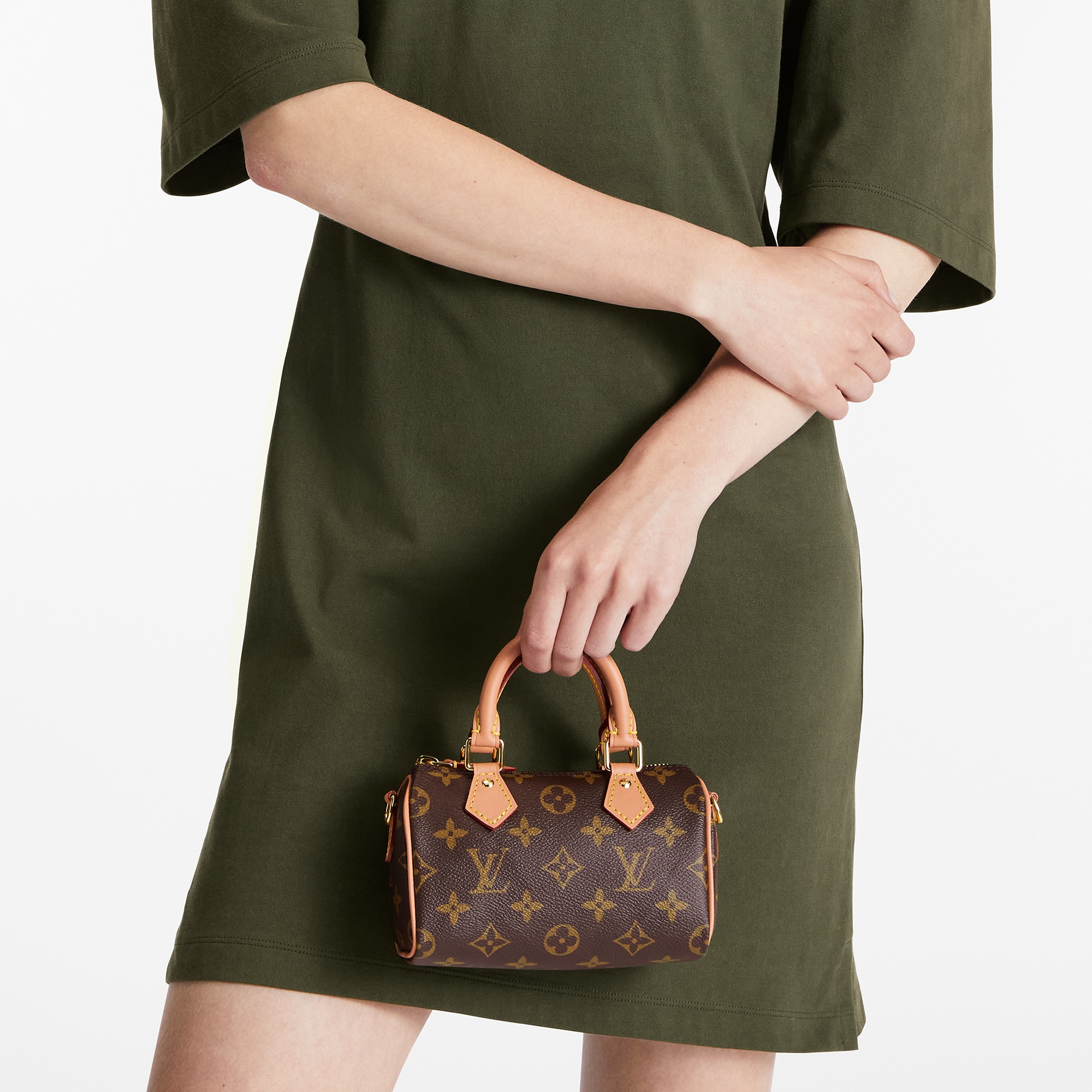 LV} - LVMonogram - LV女士时尚手袋 | 路易威登LOUIS VUITTON官网 (产品缩放)
