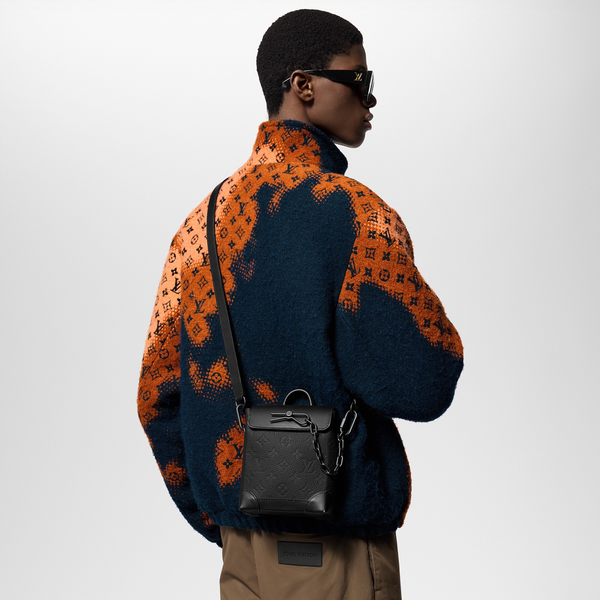 LV} - LVMonogram Taurillon Leather LG - G90 - LV男士时尚包袋 | 路易威登LOUIS VUITTON官网 (产品缩放)
