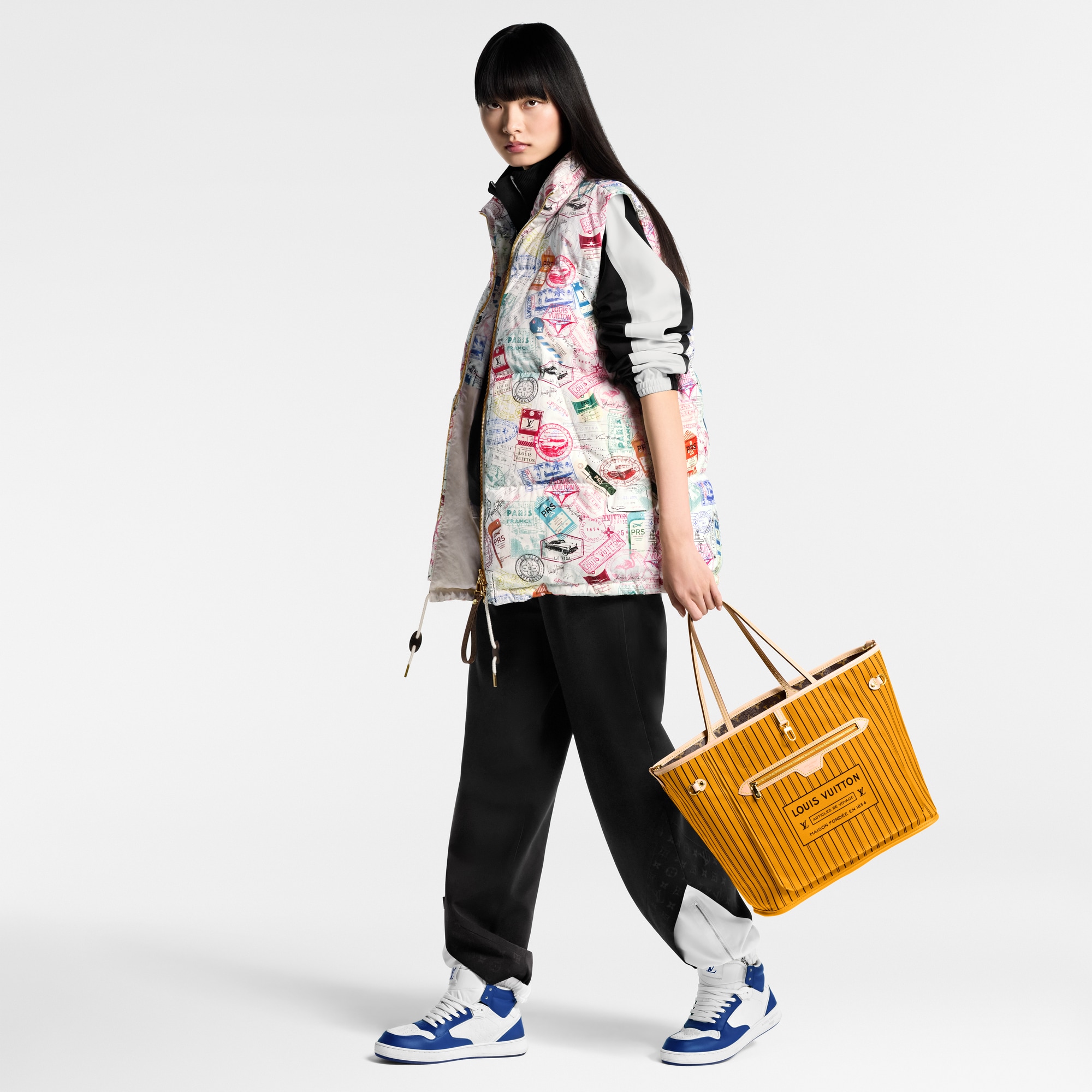 LV} - LVMonogram - LV包袋和小型皮具女士包袋 | 路易威登LOUIS VUITTON官网 (产品缩放)