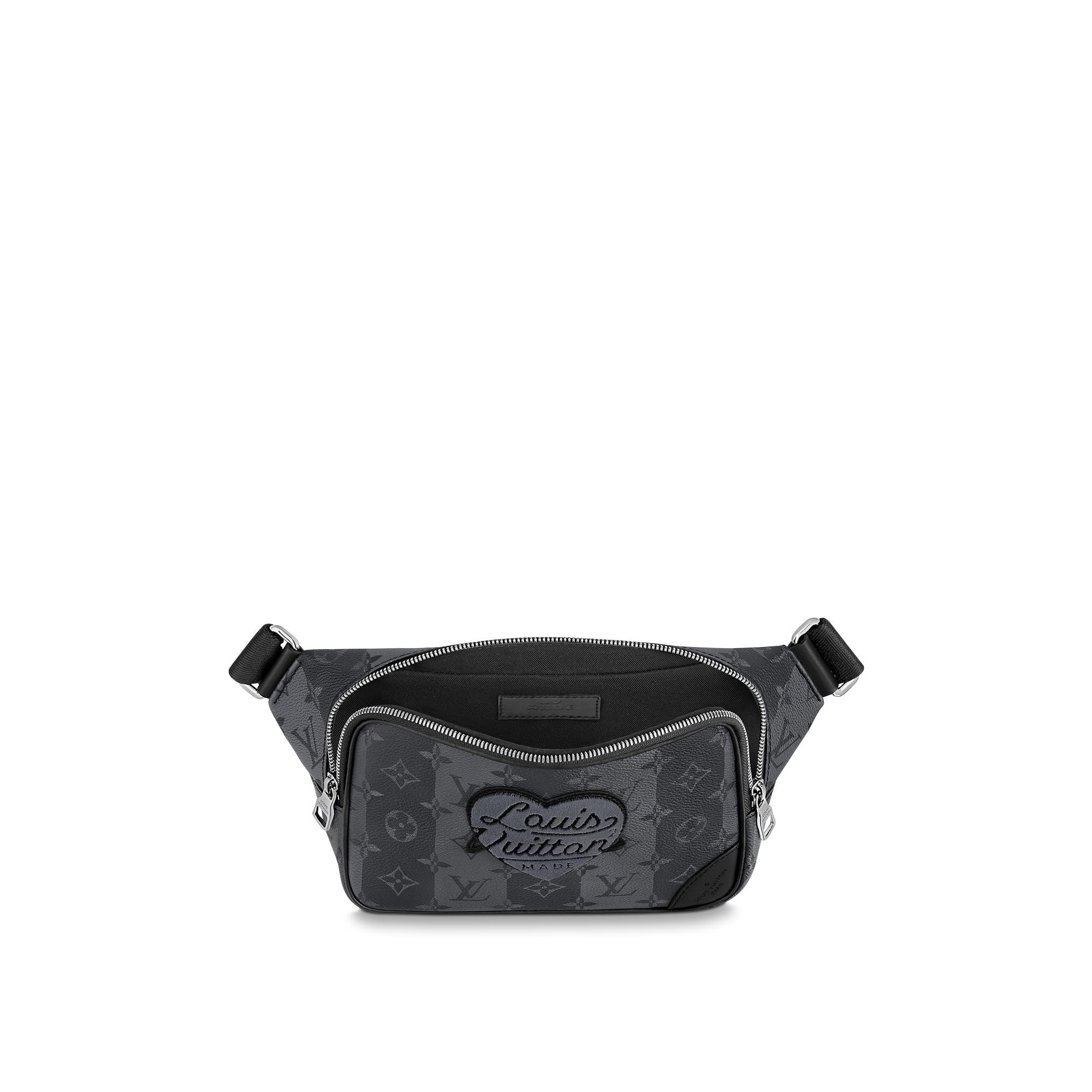 LV} - LVMonogram Other - LV男士Discontinued Product | 路易威登LOUIS VUITTON官网 (产品缩放)
