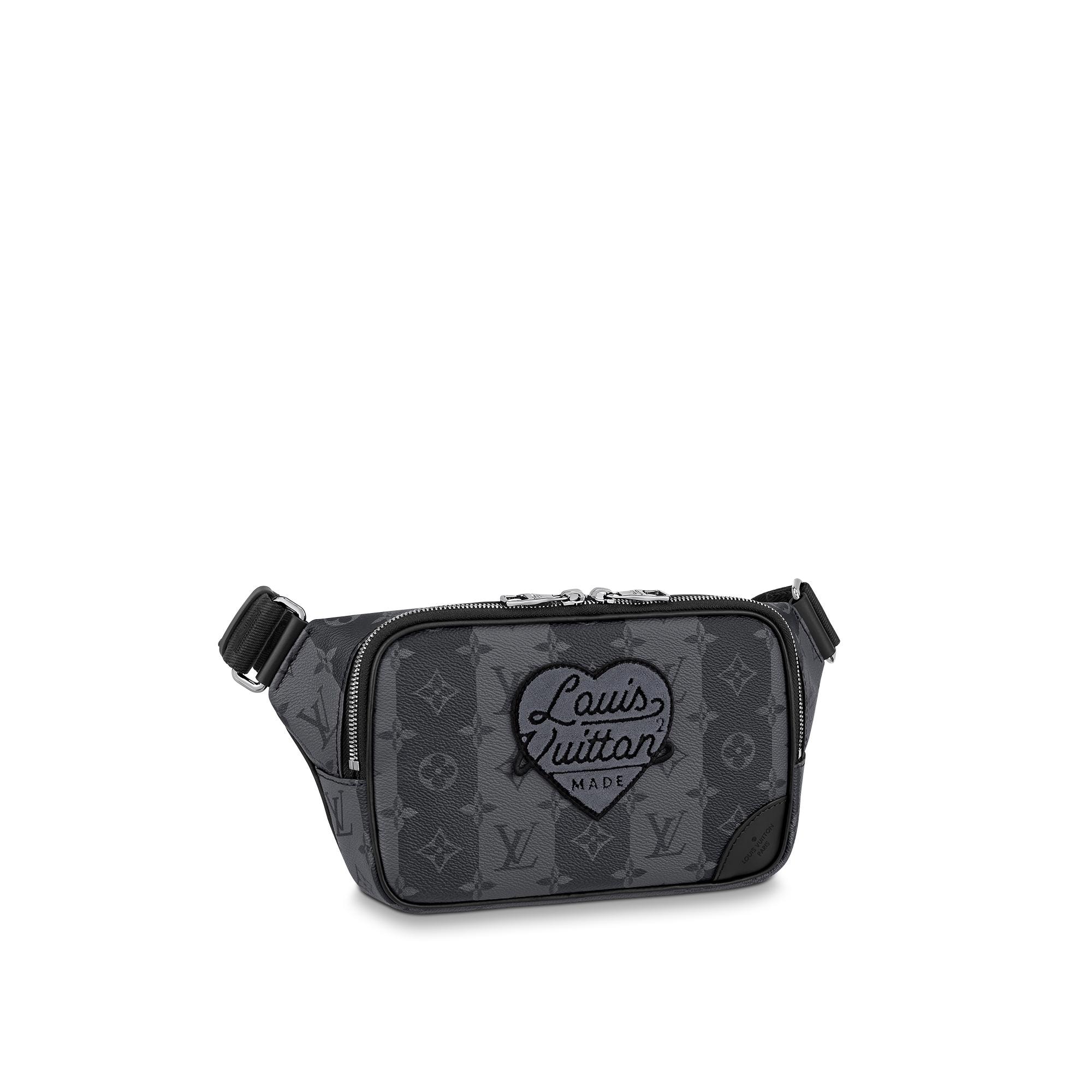 LV} - LVMonogram Other - LV男士Discontinued Product | 路易威登LOUIS VUITTON官网 (产品缩放)