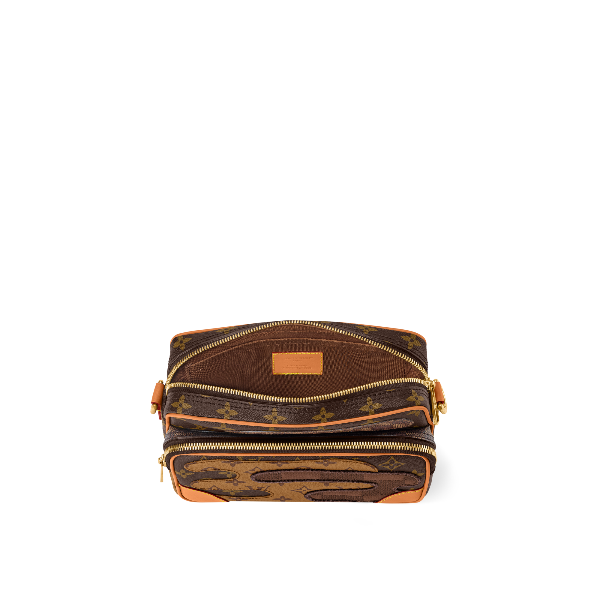 LV} - LV - LV包袋和小型皮具男士包袋 | 路易威登LOUIS VUITTON官网 (产品缩放)