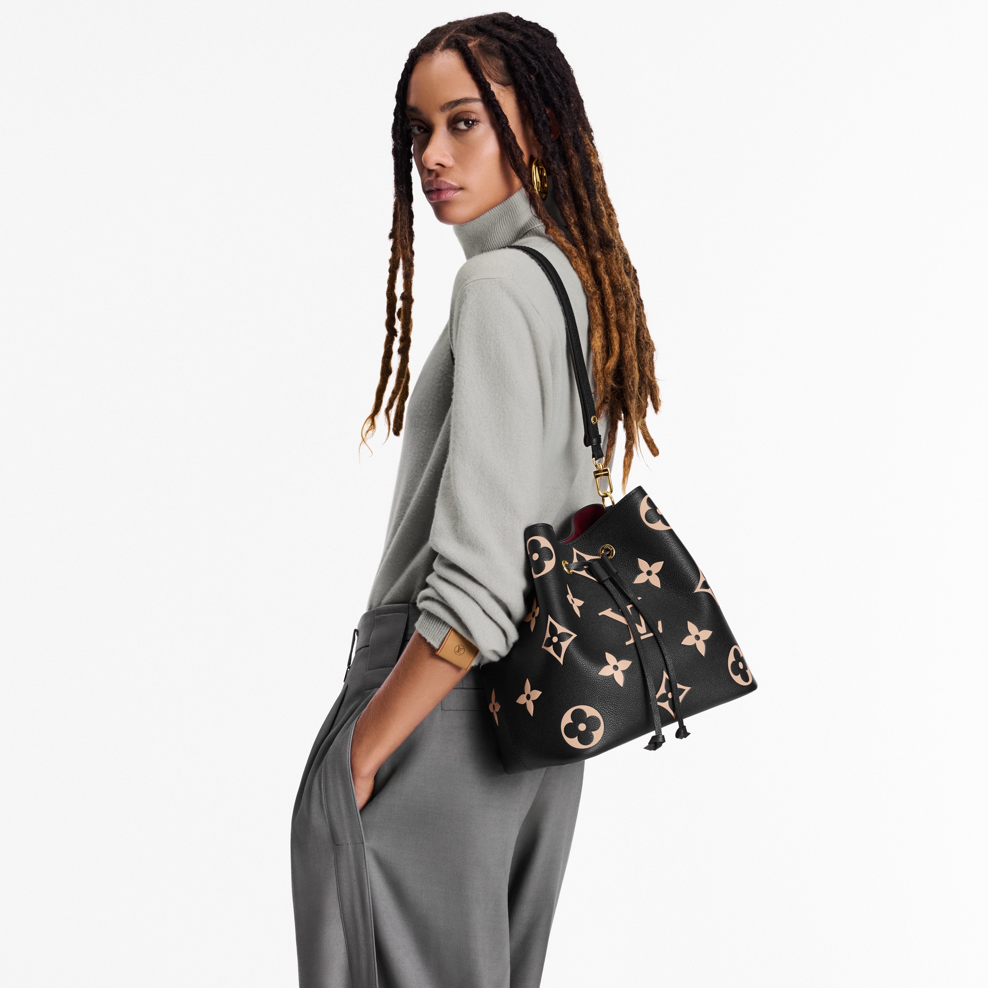 LV} - LVBicolor Monogram Empreinte Leather - LV女士时尚手袋 | 路易威登LOUIS VUITTON官网 (产品缩放)
