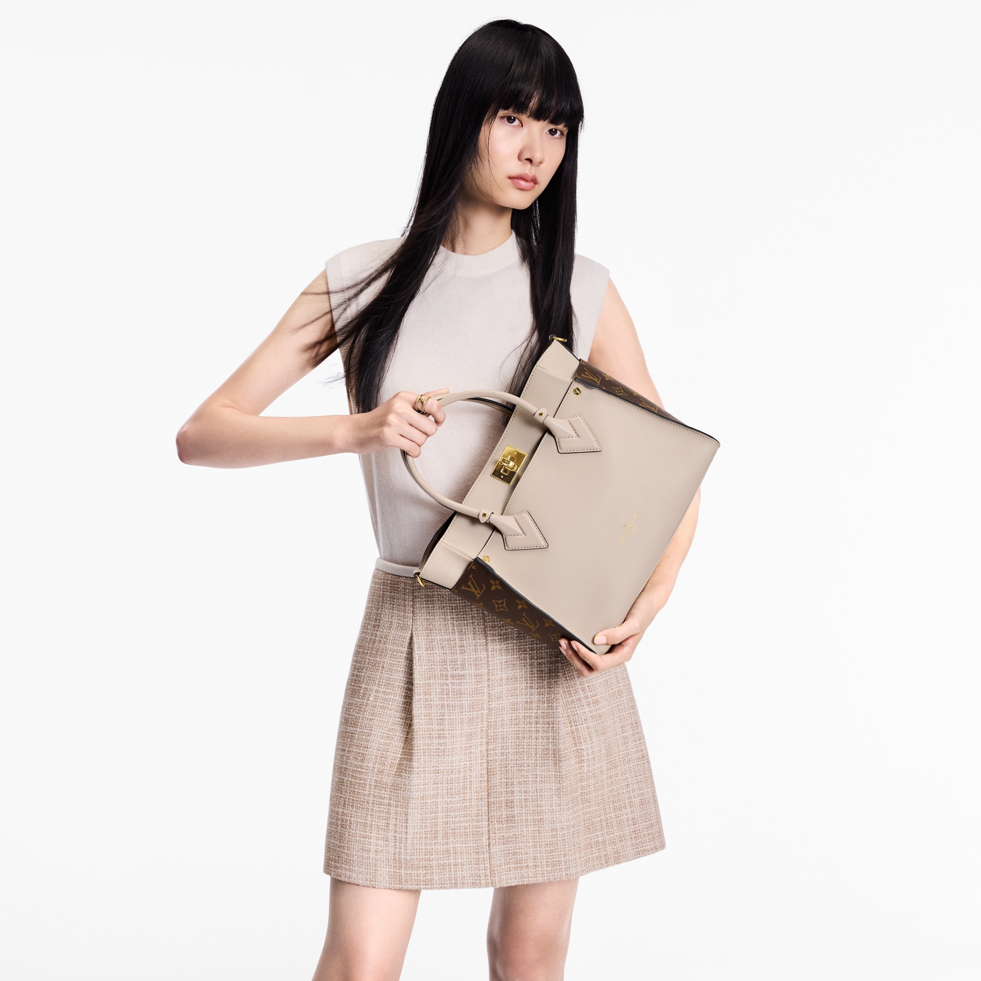 LV} - LVHigh End Leathers - LV女士时尚手袋 | 路易威登LOUIS VUITTON官网 (产品缩放)