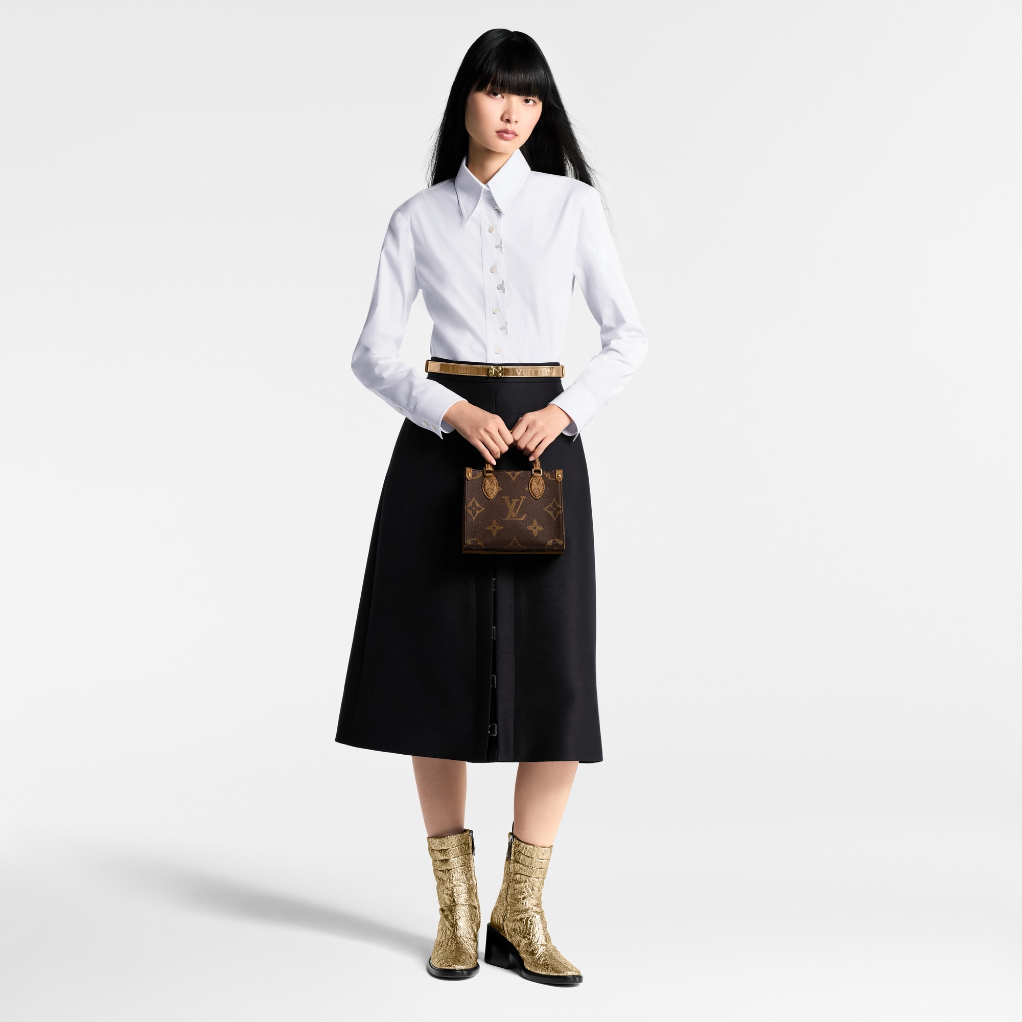 LV} - LVMonogram Reverse Canvas - LV女士时尚手袋 | 路易威登LOUIS VUITTON官网 (产品缩放)
