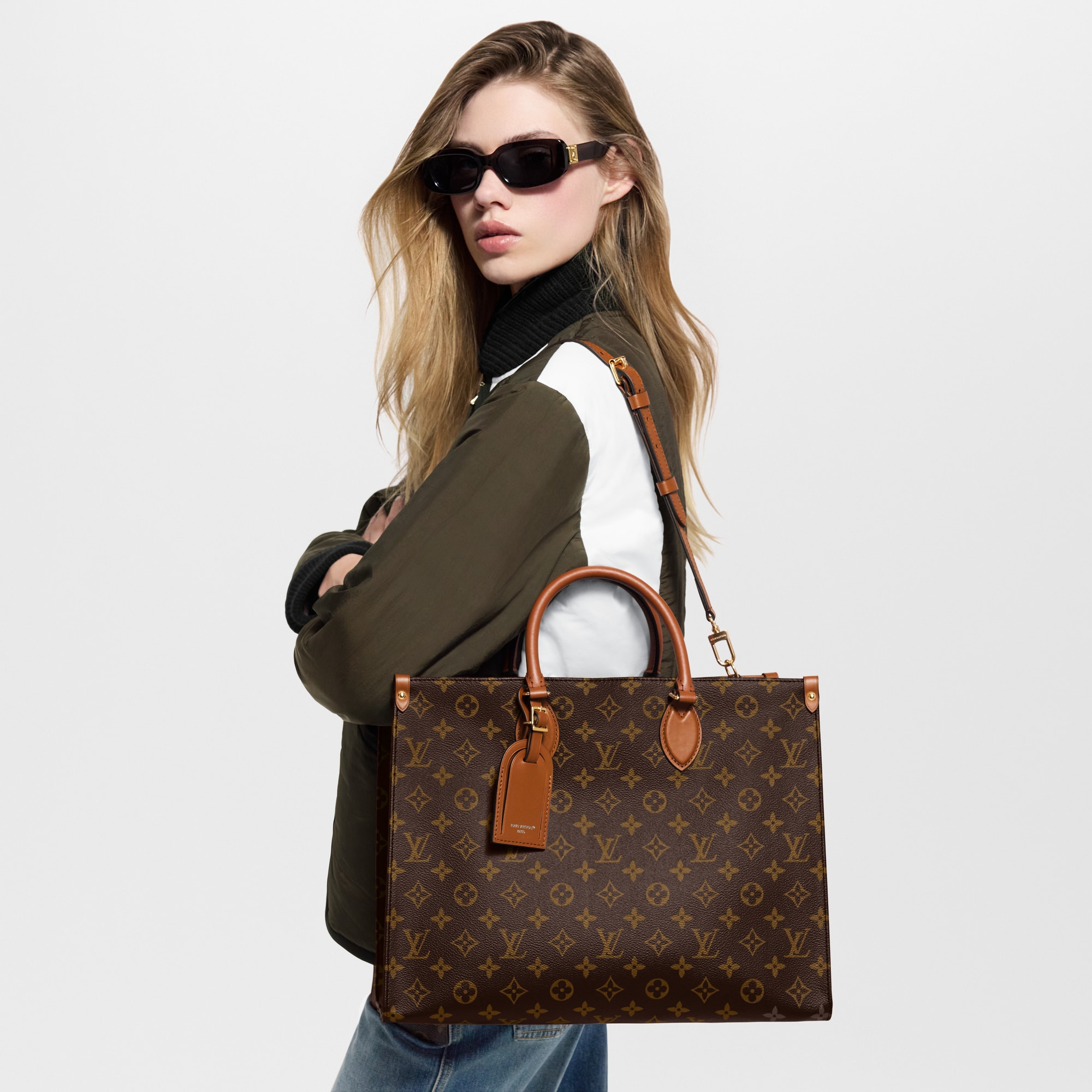 LV} - LVMonogram - LV包袋和小型皮具女士包袋 | 路易威登LOUIS VUITTON官网 (产品缩放)