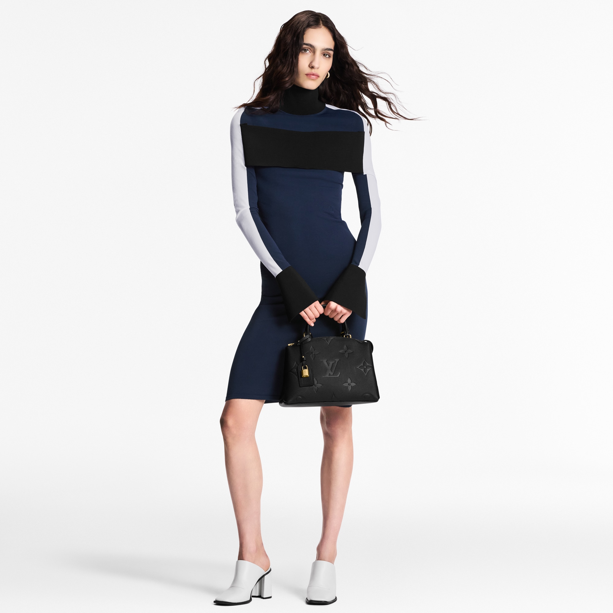 LV} - LVMonogram Empreinte - LV女士时尚手袋 | 路易威登LOUIS VUITTON官网 (产品缩放)