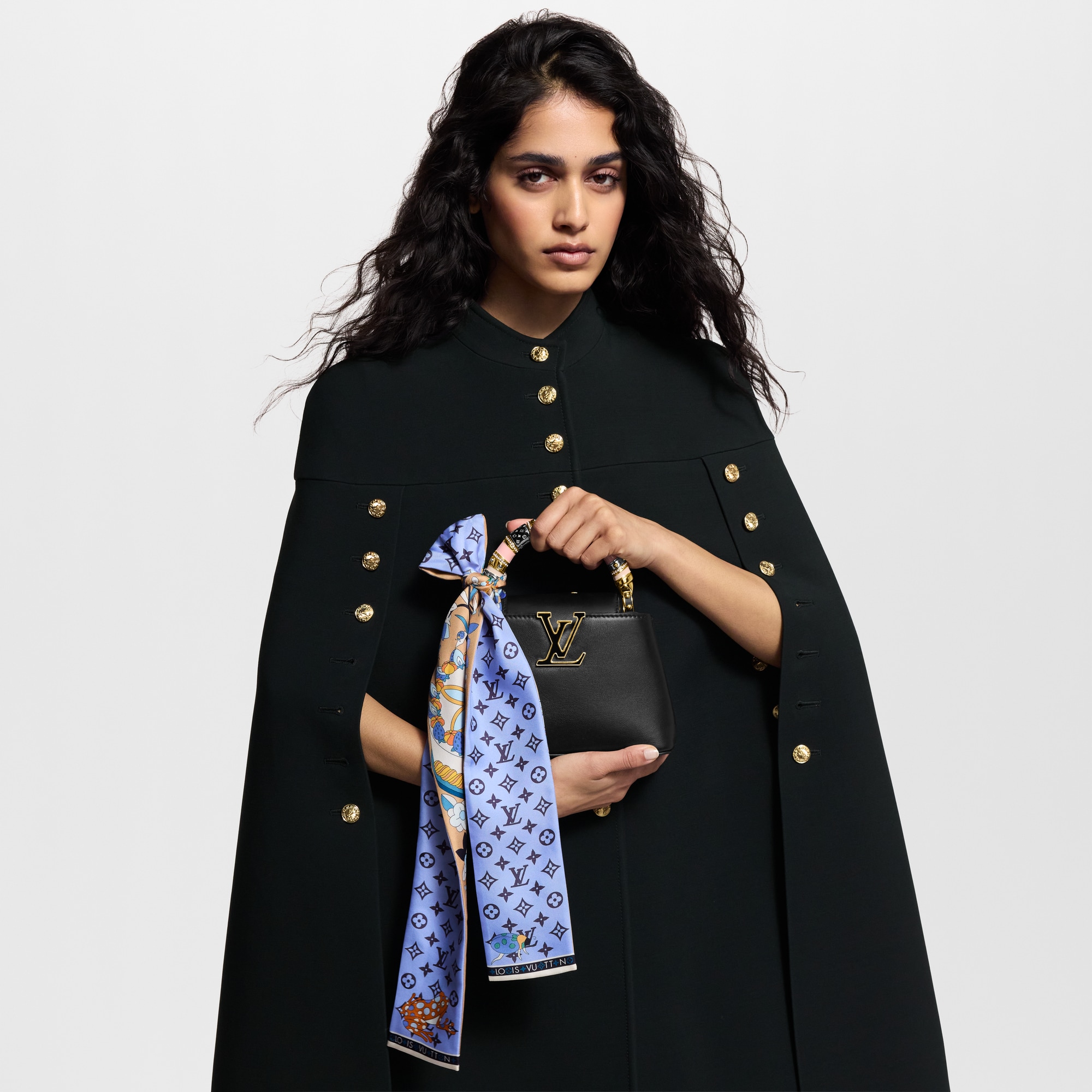 LV} - LVS00 - LV女士灵动配饰 | 路易威登LOUIS VUITTON官网 (产品缩放)