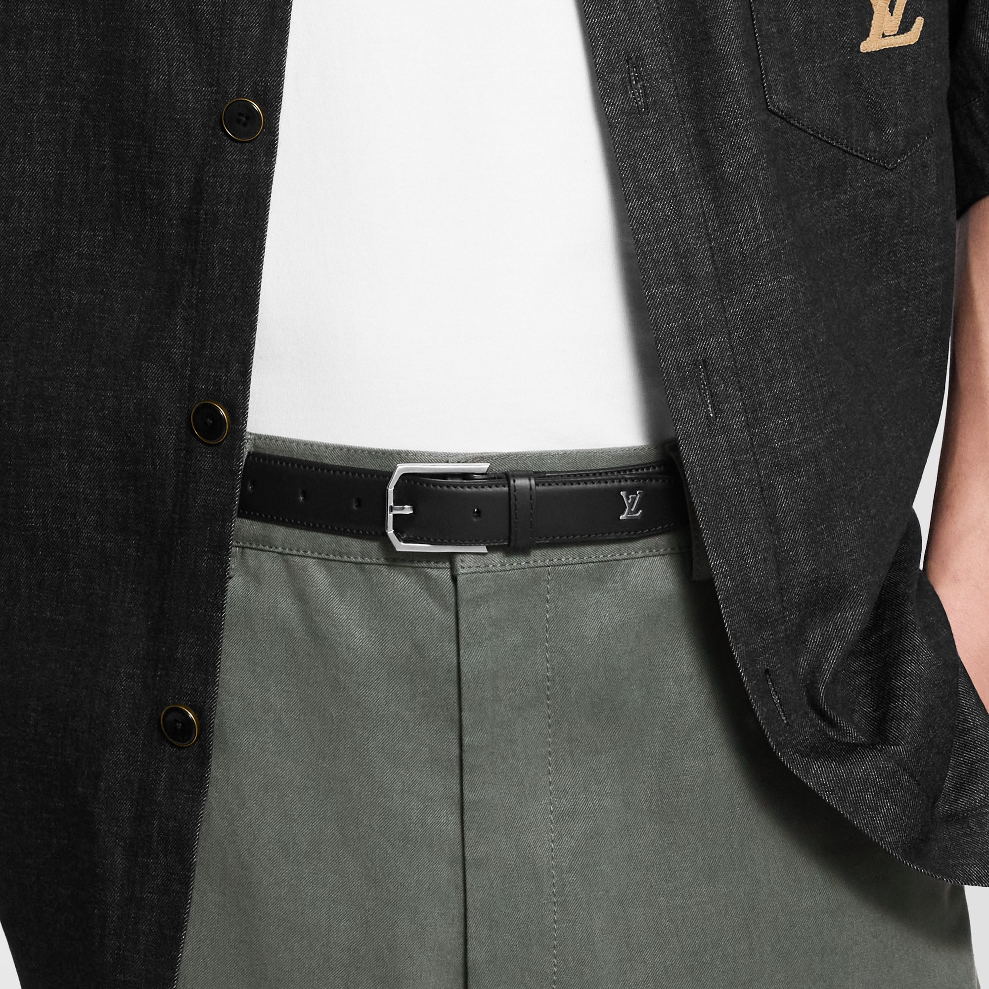 LV} - LV - LV男士配饰系列 | 路易威登LOUIS VUITTON官网 (产品缩放)