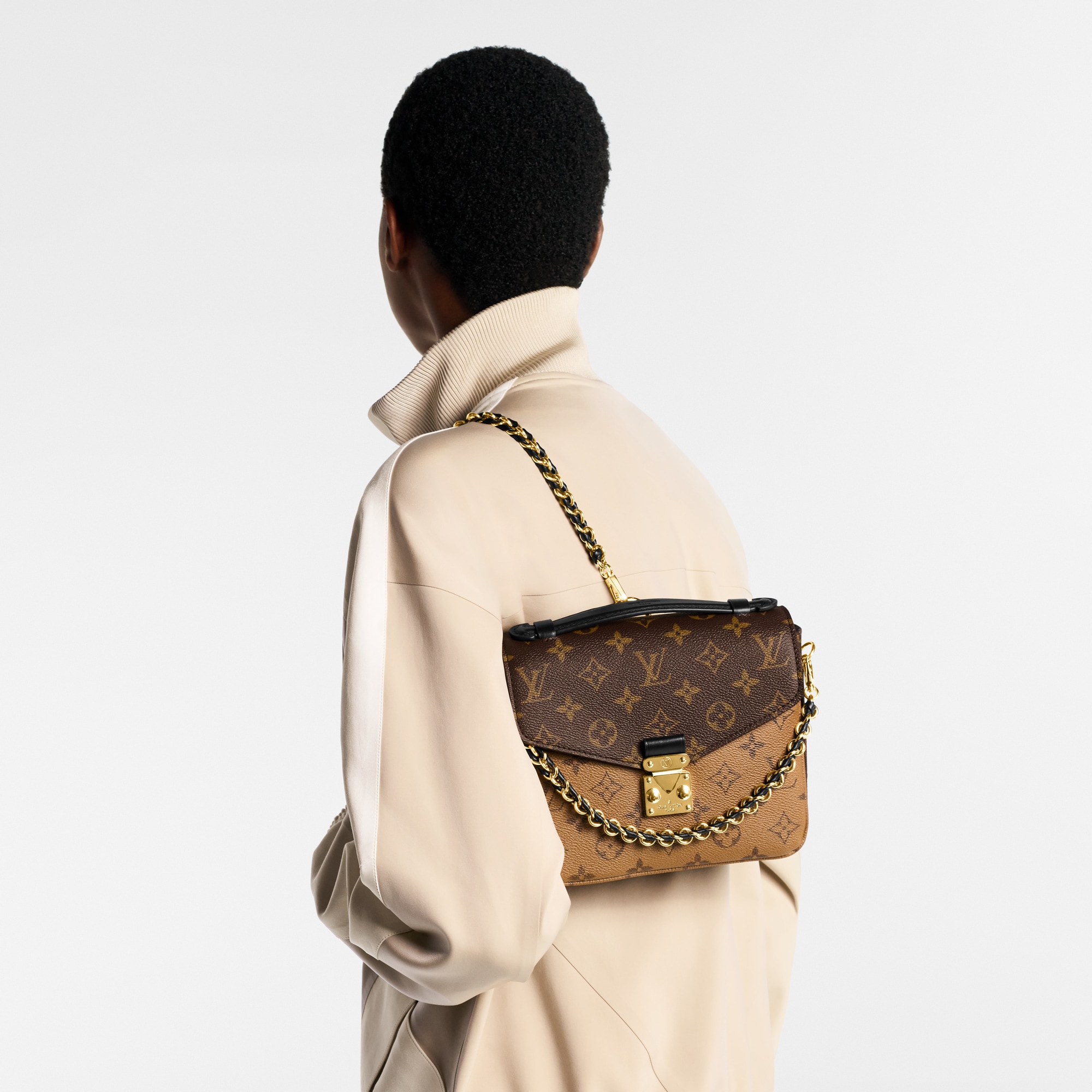LV} - LVMonogram Reverse Canvas - LV女士时尚手袋 | 路易威登LOUIS VUITTON官网 (产品缩放)