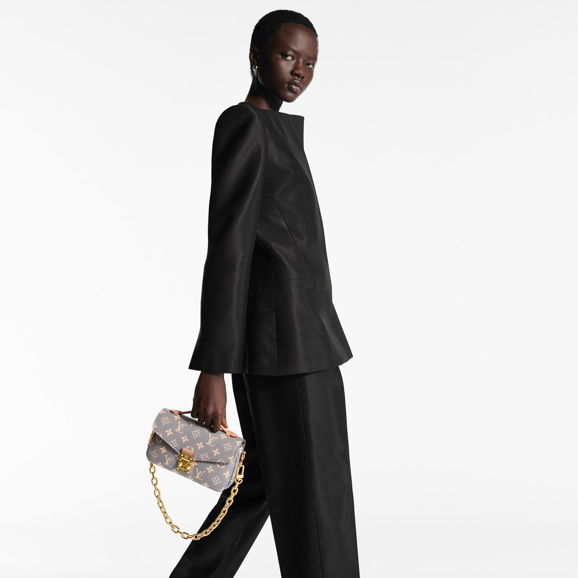 LV} - LV其他Monogram 帆布 - LV女士时尚手袋 | 路易威登LOUIS VUITTON官网 (产品缩放)