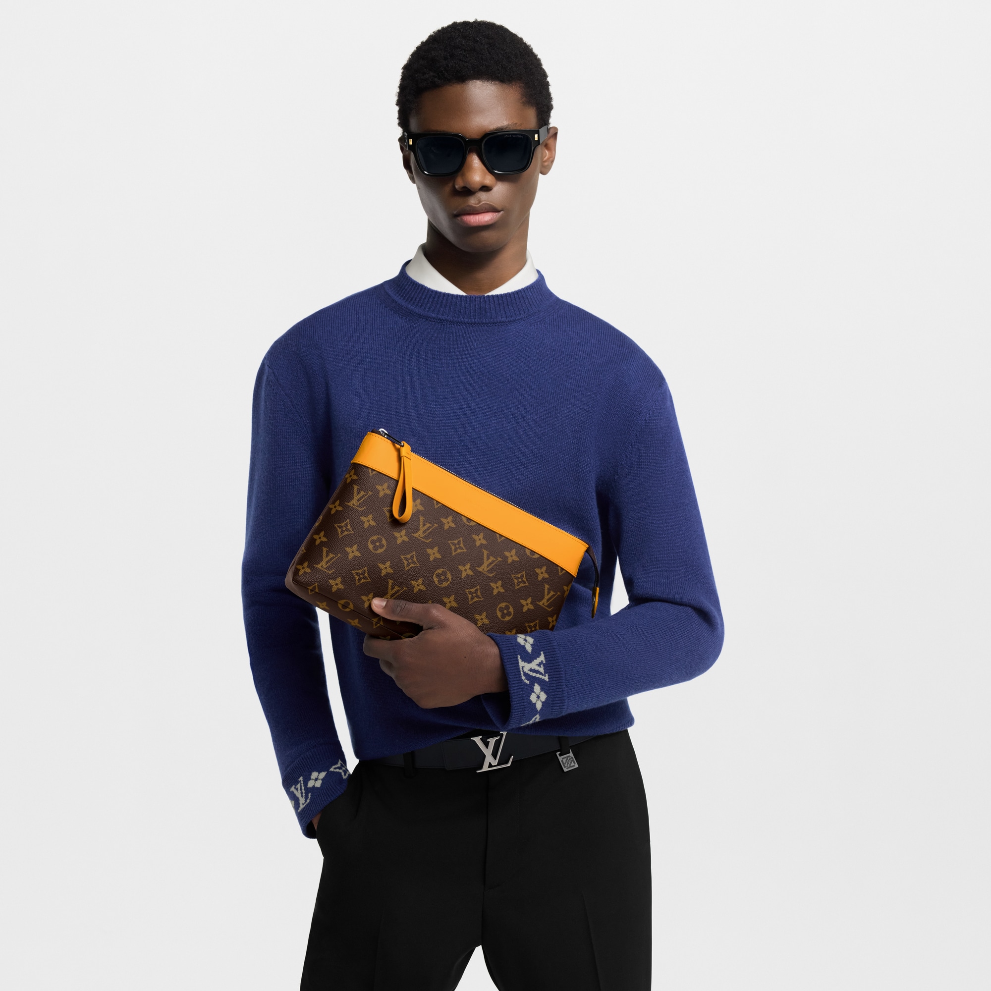 LV} - LVMonogram Macassar - LV甄礼指南浪漫指南-男士甄选 | 路易威登LOUIS VUITTON官网 (产品缩放)