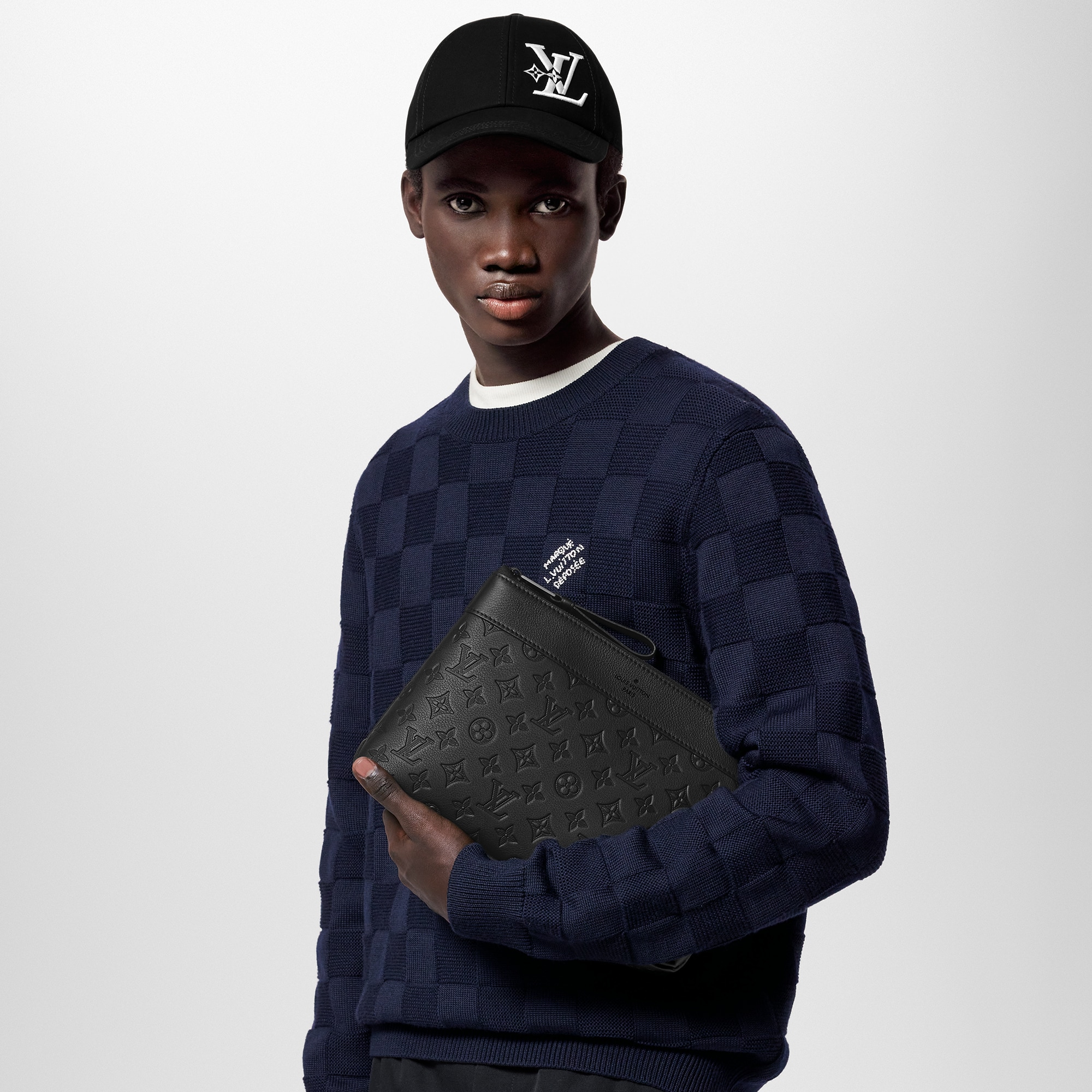 LV} - LVMonogram Shadow Leather - LV男士小型皮具 | 路易威登LOUIS VUITTON官网 (产品缩放)