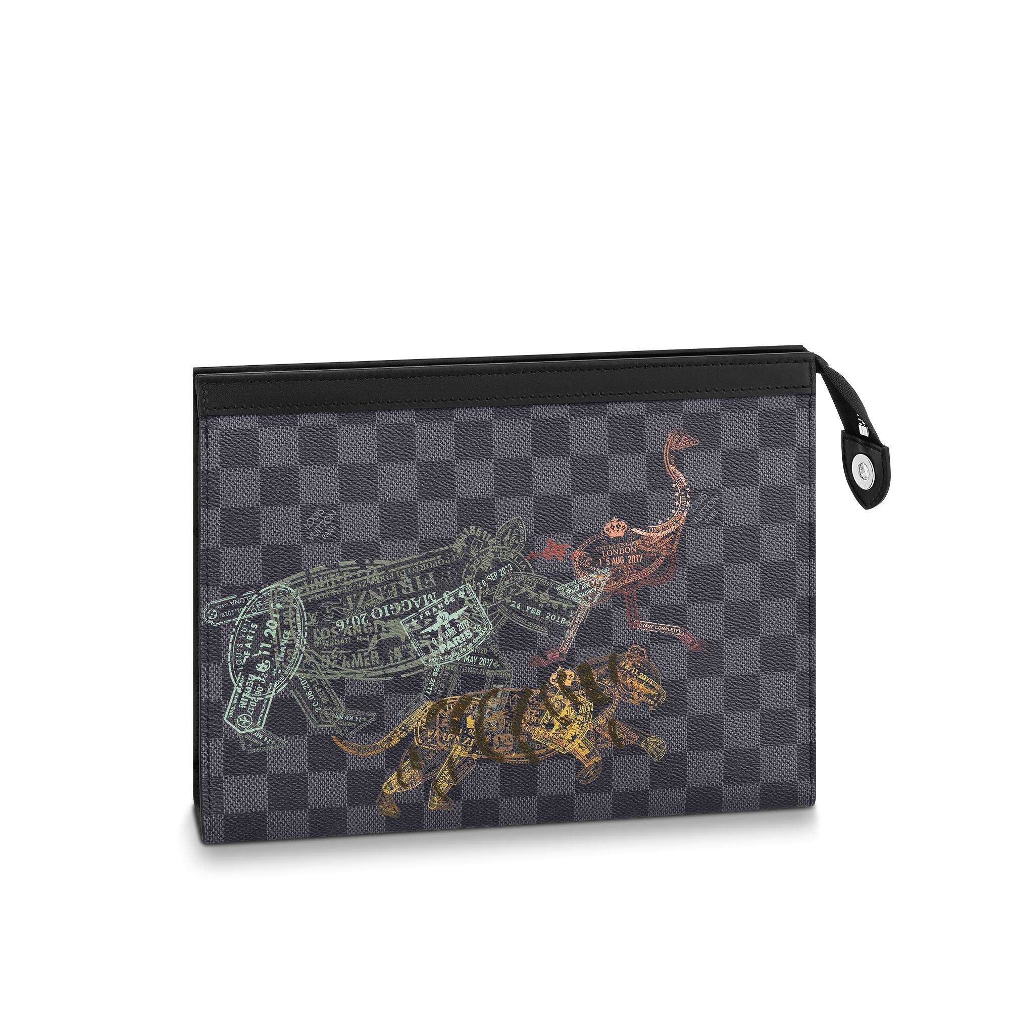LV} - LVDamier Graphite - LV男士旅行用品 | 路易威登LOUIS VUITTON官网 (产品缩放)