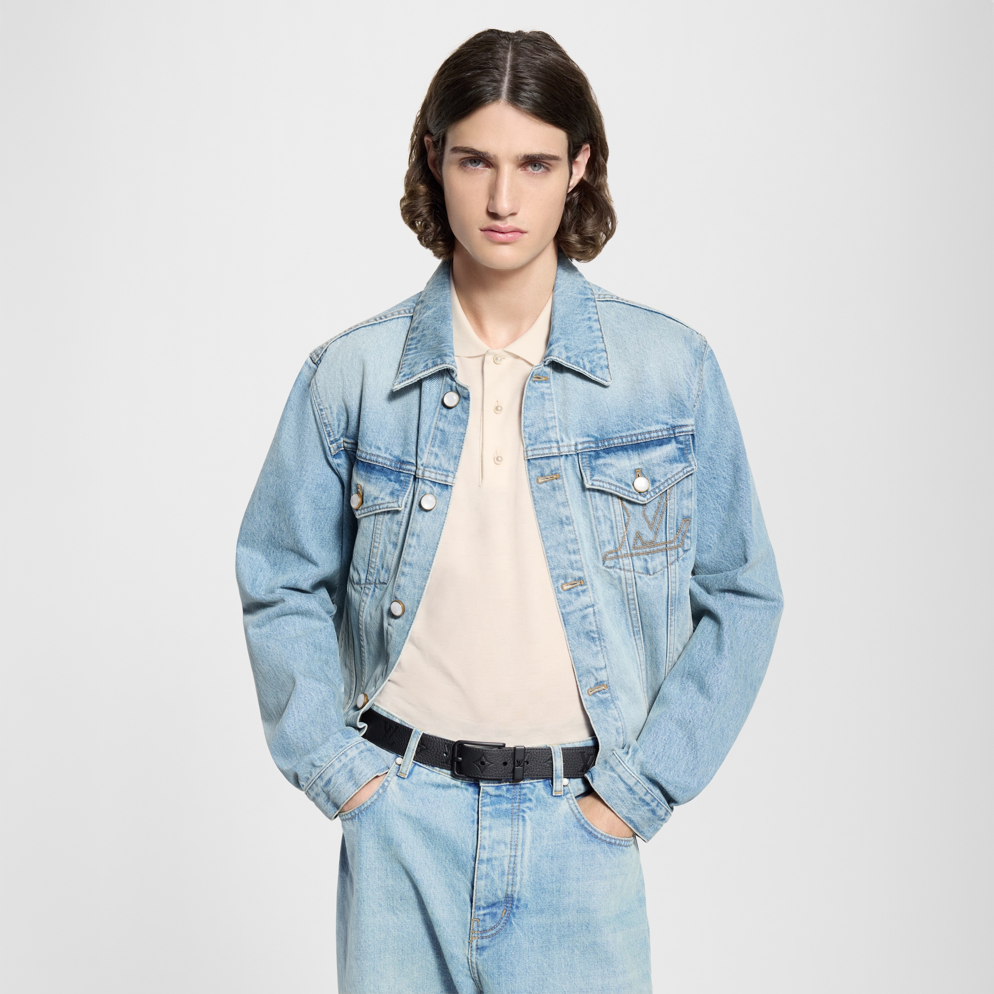 LV} - LV - LV男士配饰系列 | 路易威登LOUIS VUITTON官网 (产品缩放)