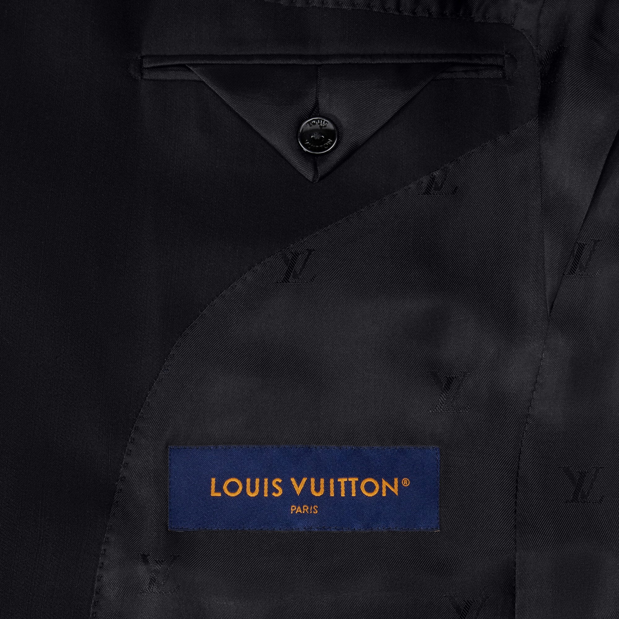 LV} - LV - LV男士高级成衣 | 路易威登LOUIS VUITTON官网 (产品缩放)