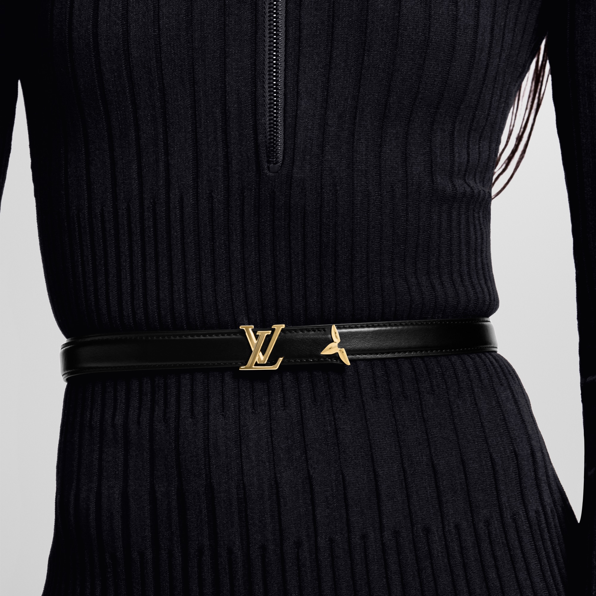 LV} - LVMonogram - LV女士灵动配饰 | 路易威登LOUIS VUITTON官网 (产品缩放)