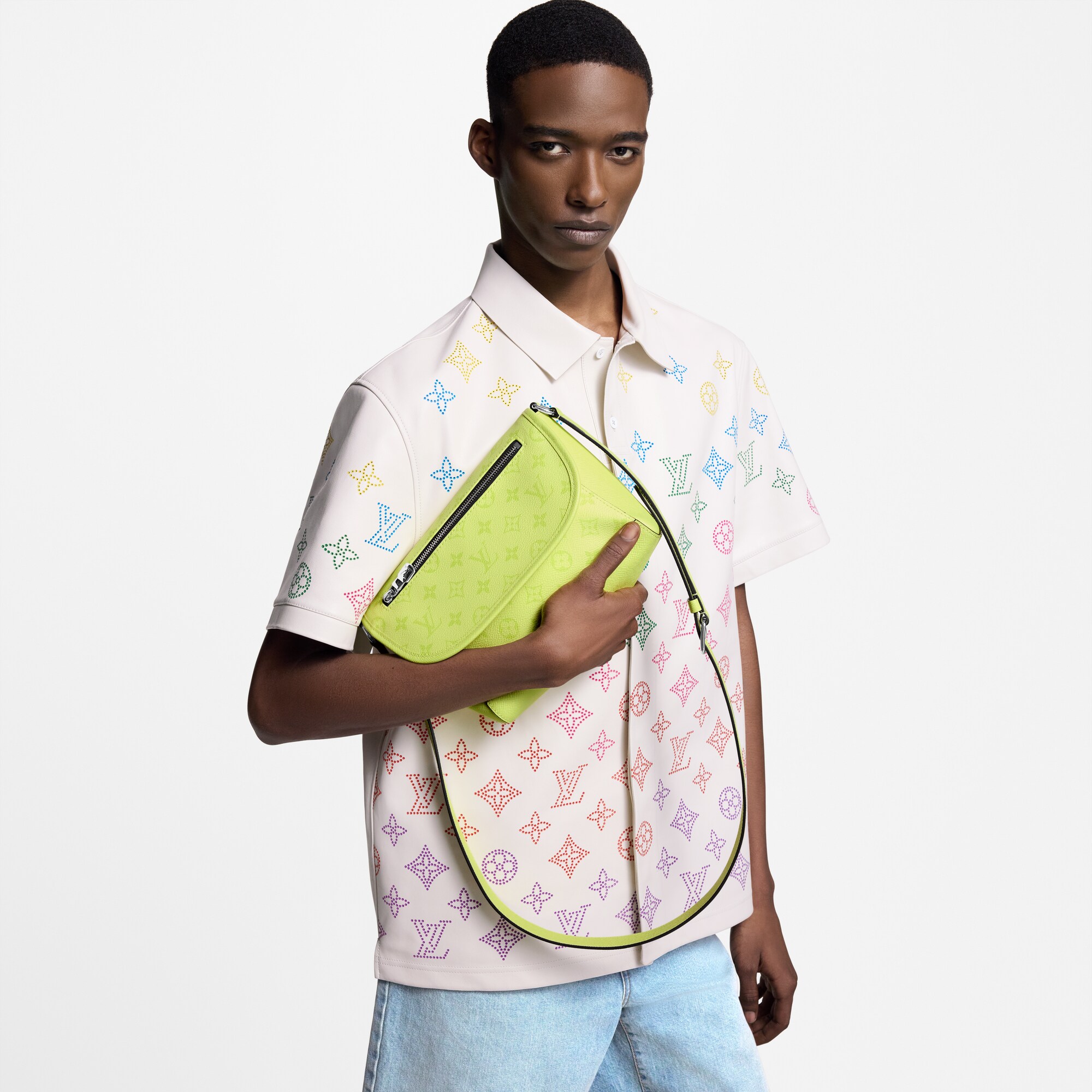 LV} - LVTaigarama - LV包袋和小型皮具女士包袋 | 路易威登LOUIS VUITTON官网 (产品缩放)