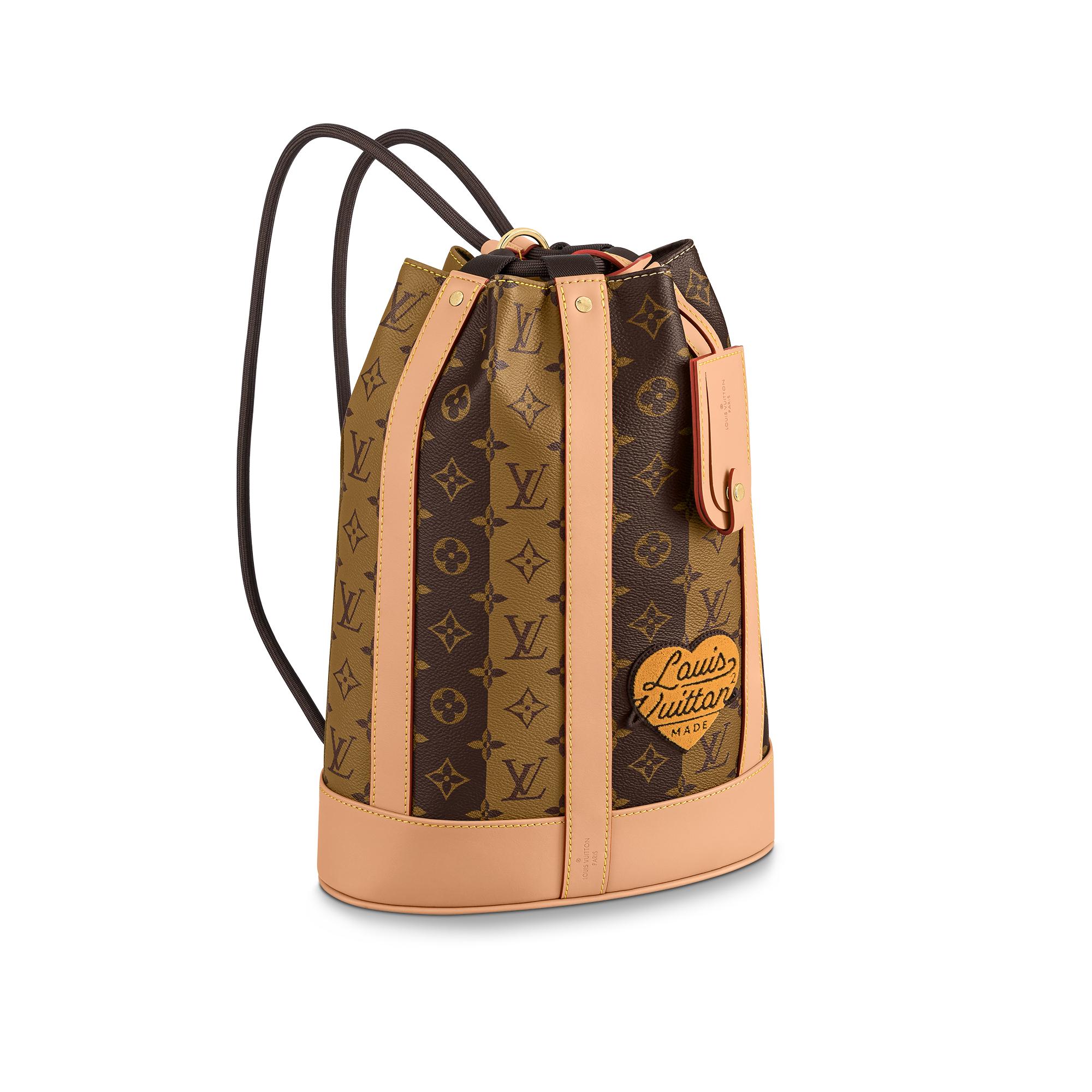 LV} - LVMonogram Other - LV男士Discontinued Product | 路易威登LOUIS VUITTON官网 (产品缩放)