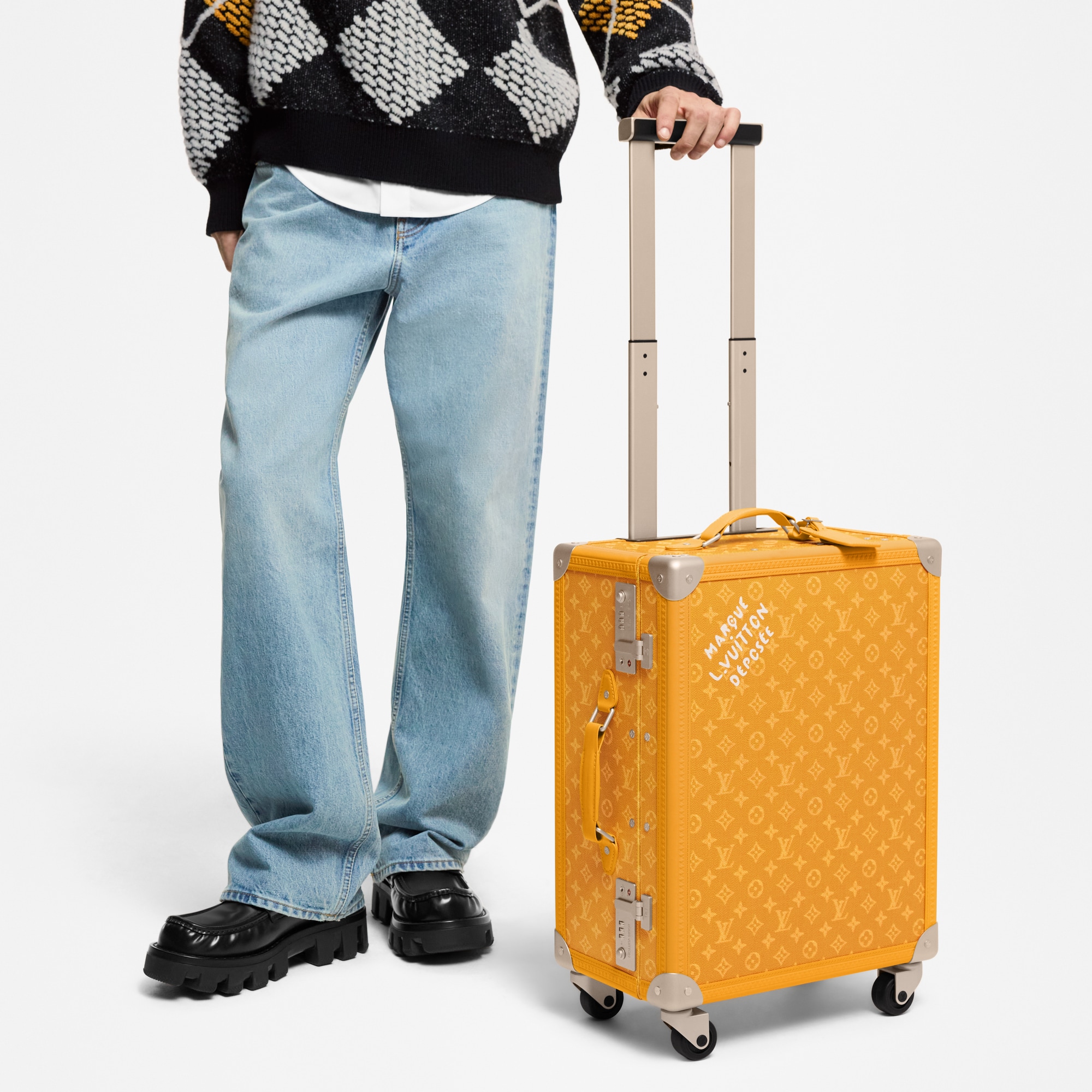 LV} - LVG71 - LV男士旅行用品 | 路易威登LOUIS VUITTON官网 (产品缩放)